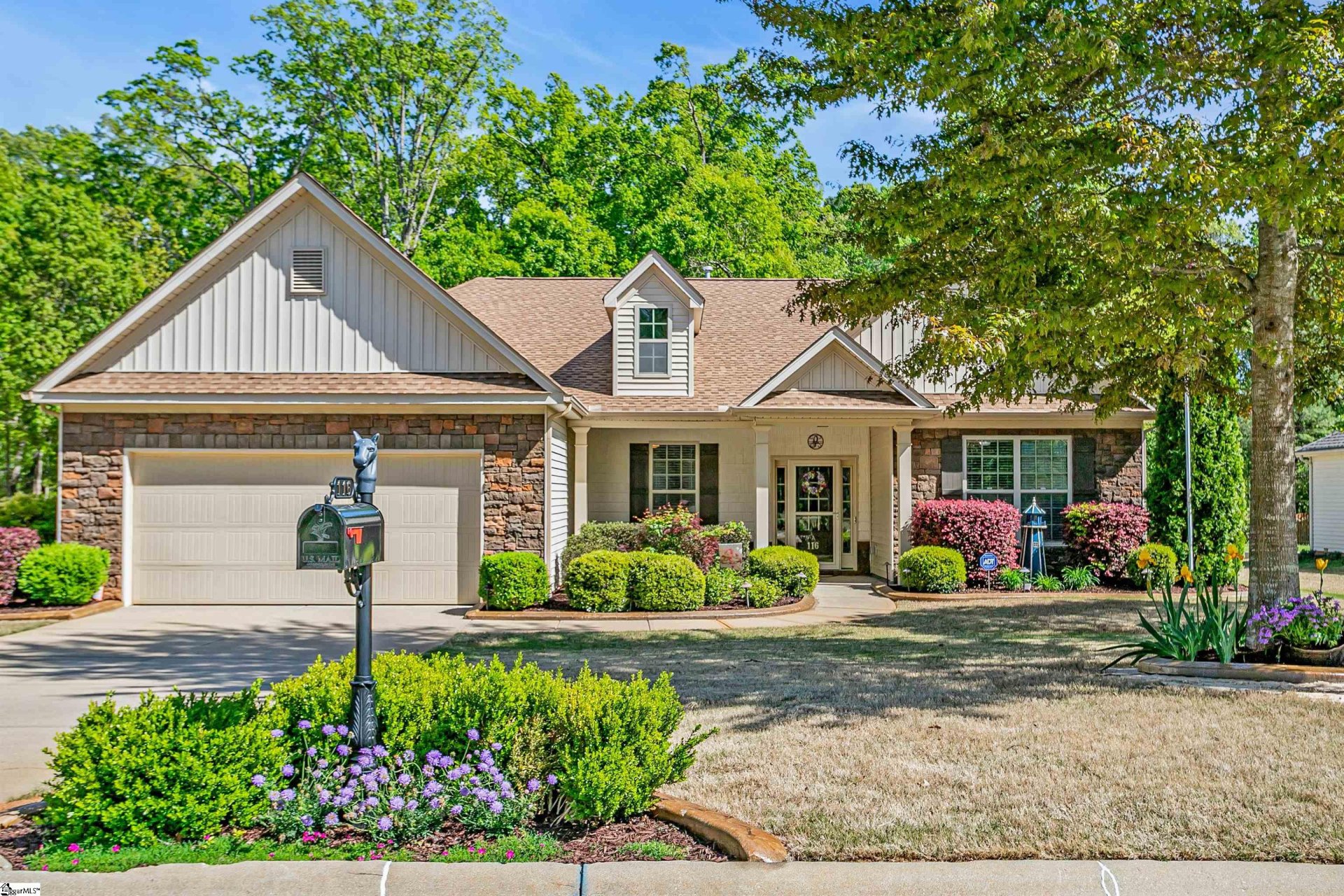 Property image 1 at 116 Marehaven Court, Piedmont, SC 29673