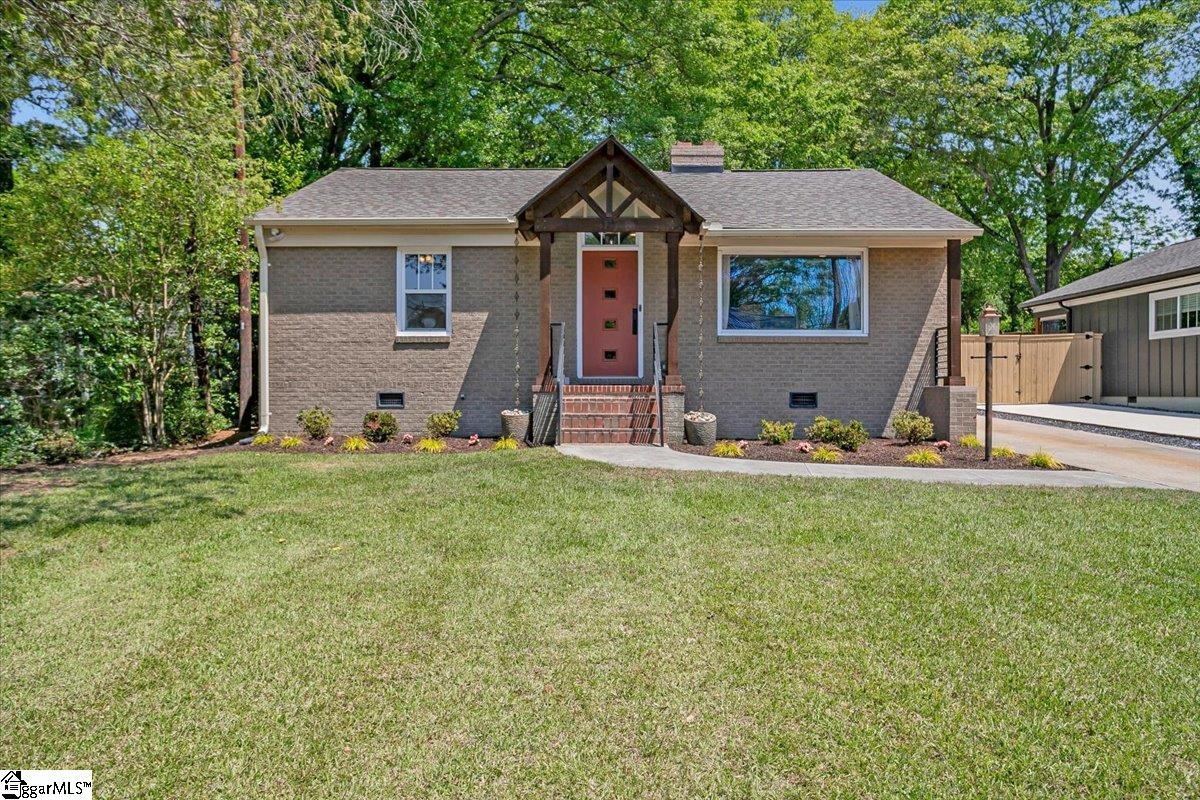 Property image 1 at 111 Old Augusta Road, Greenville, SC 29605