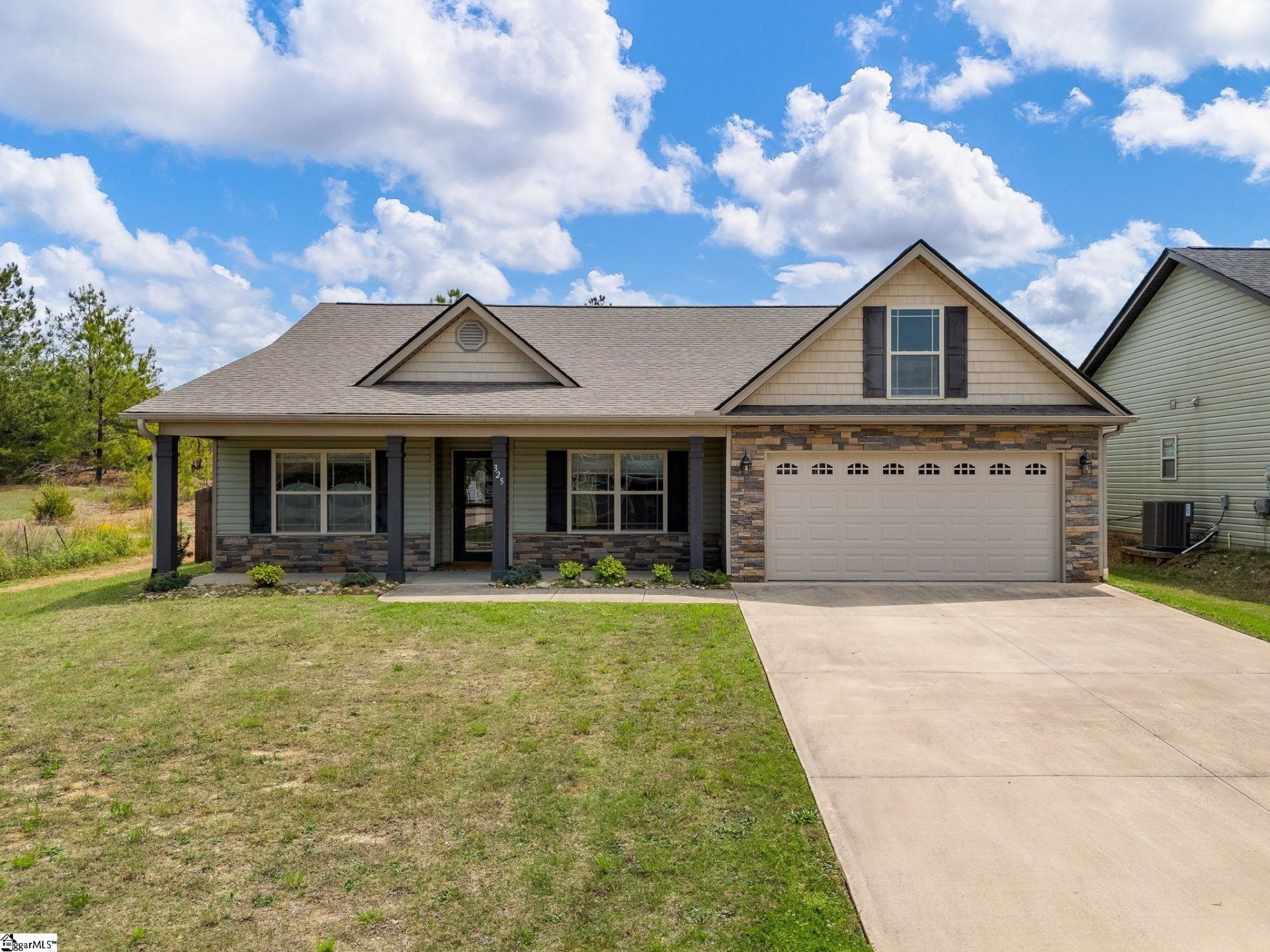 Property image 1 at 325 N Timm Creek Avenue, Roebuck, SC 29376