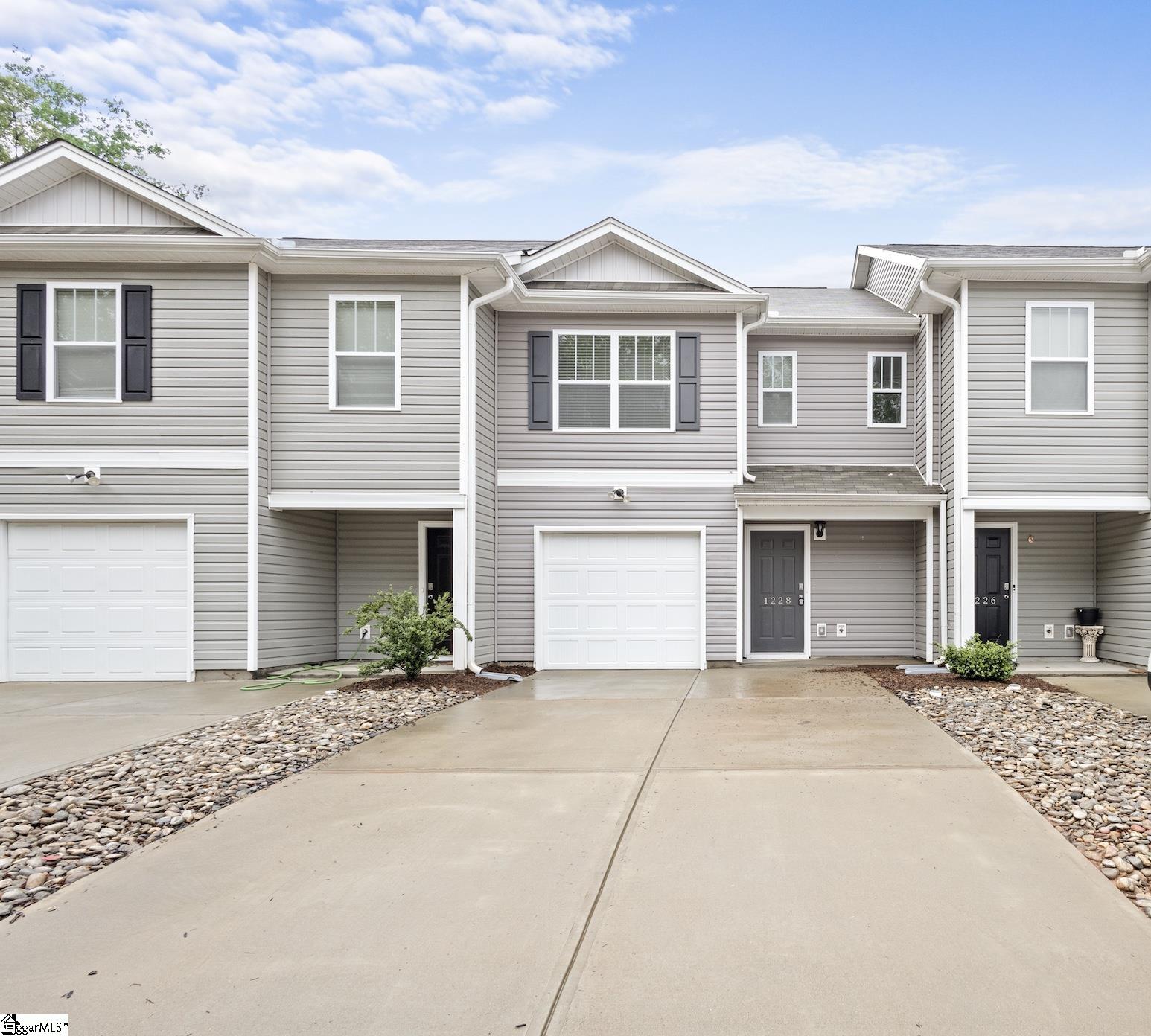 Property image 1 at 1228 N Norwhich Lane, Spartanburg, SC 29301