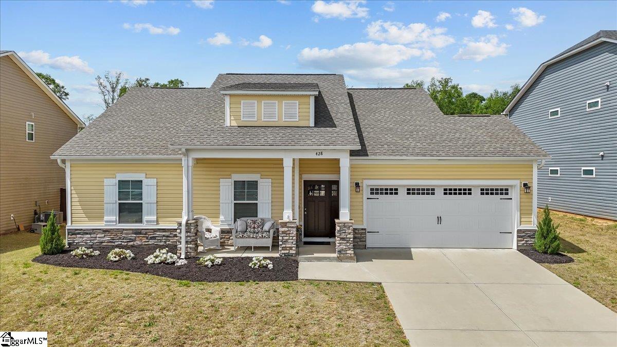 Property at 428 Icebow Road, Fountain Inn, SC 29644