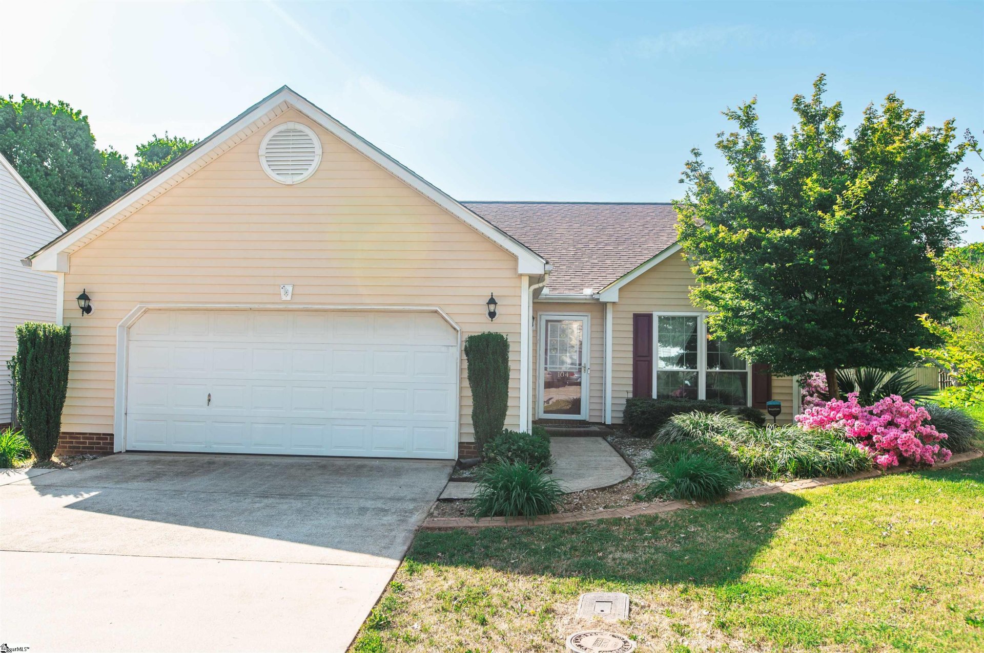 Property image 1 at 104 Fairview Lake Way, Simpsonville, SC 29680