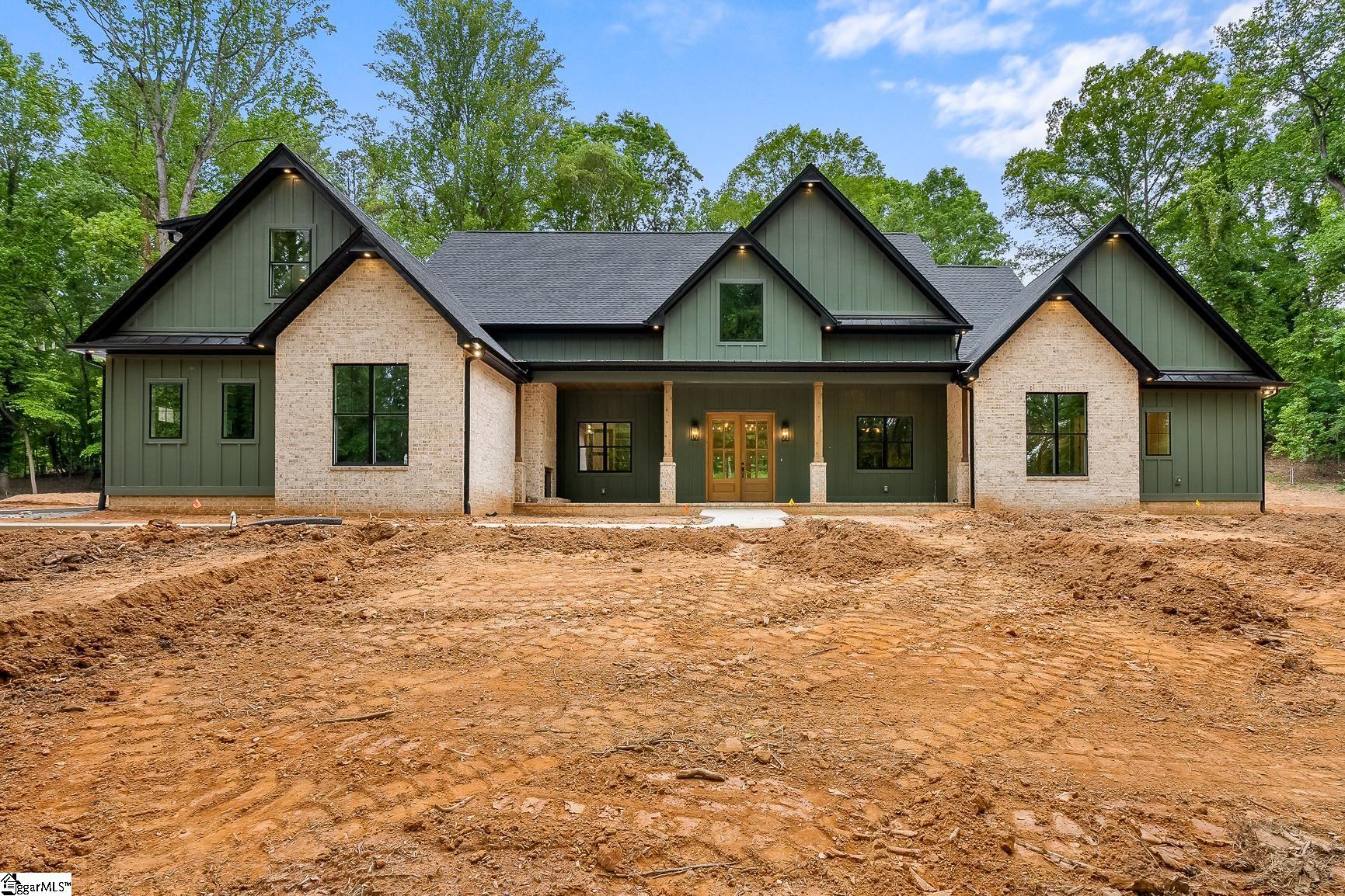 Property image 1 at 190 Graylyn Drive, Anderson, SC 29621