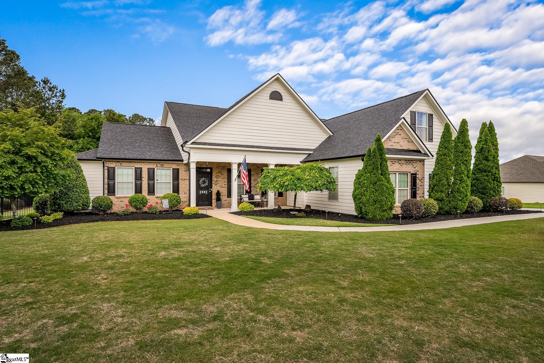 Property image 1 at 1001 Hillcrest Court, Anderson, SC 29621