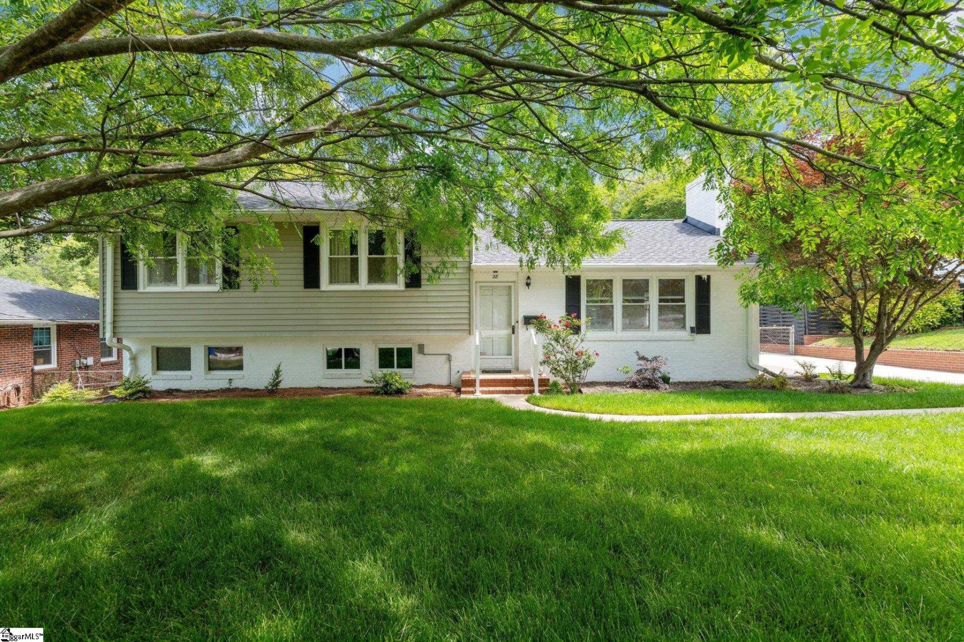 Property image 1 at 28 Lullwater Road, Greenville, SC 29607