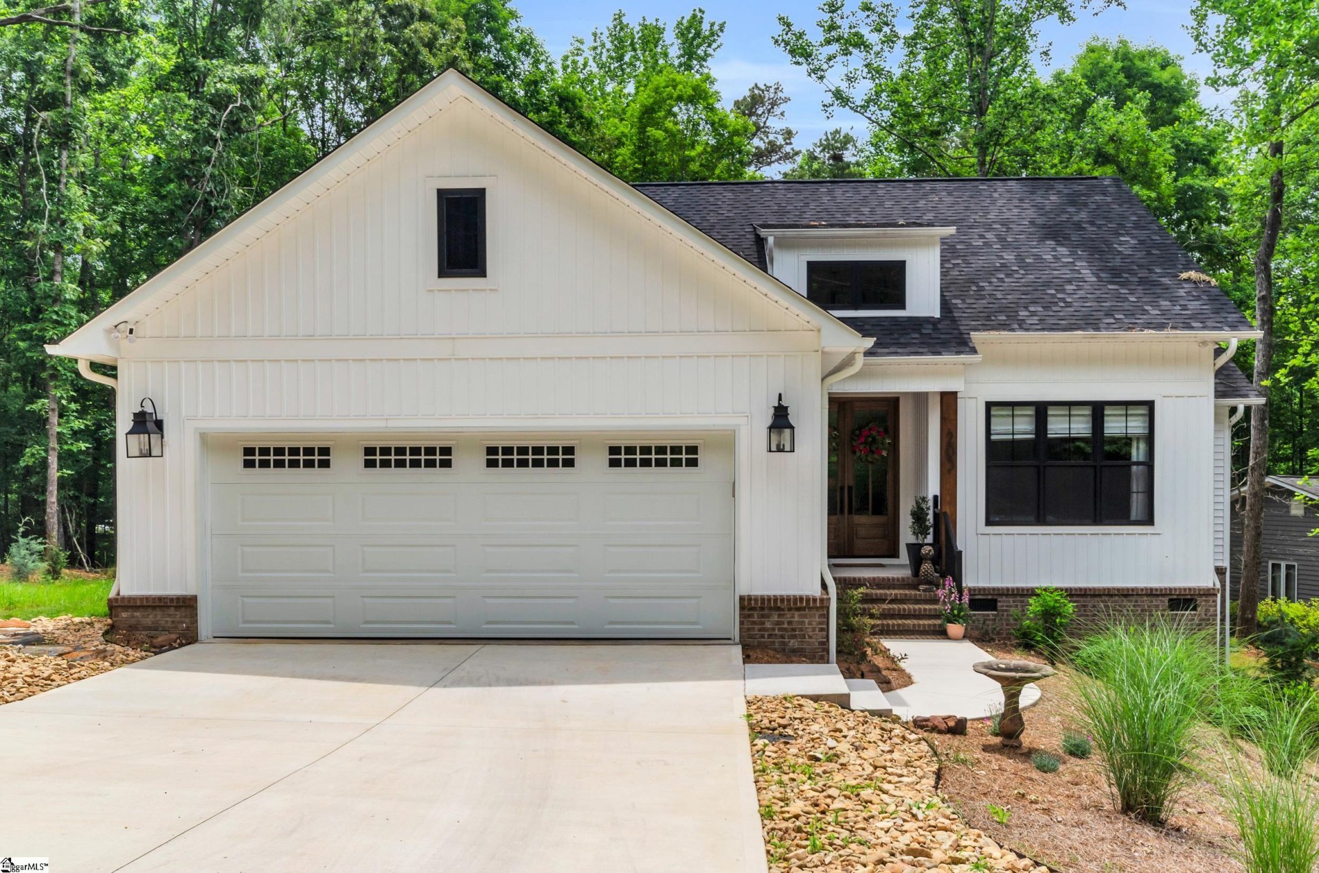 Property image 1 at 203 N Hogan Drive, Westminster, SC 29693