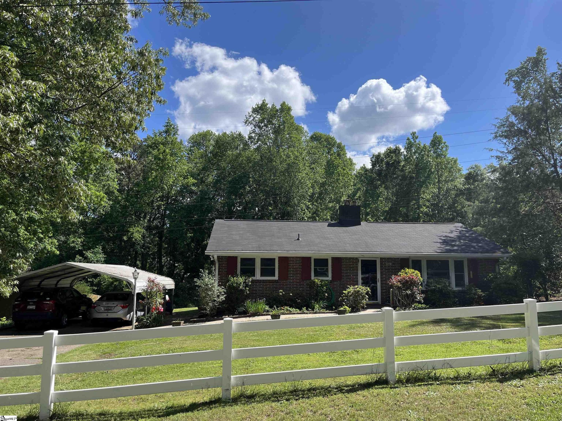 Property image 1 at 210 Barry Drive, Greer, SC 29650