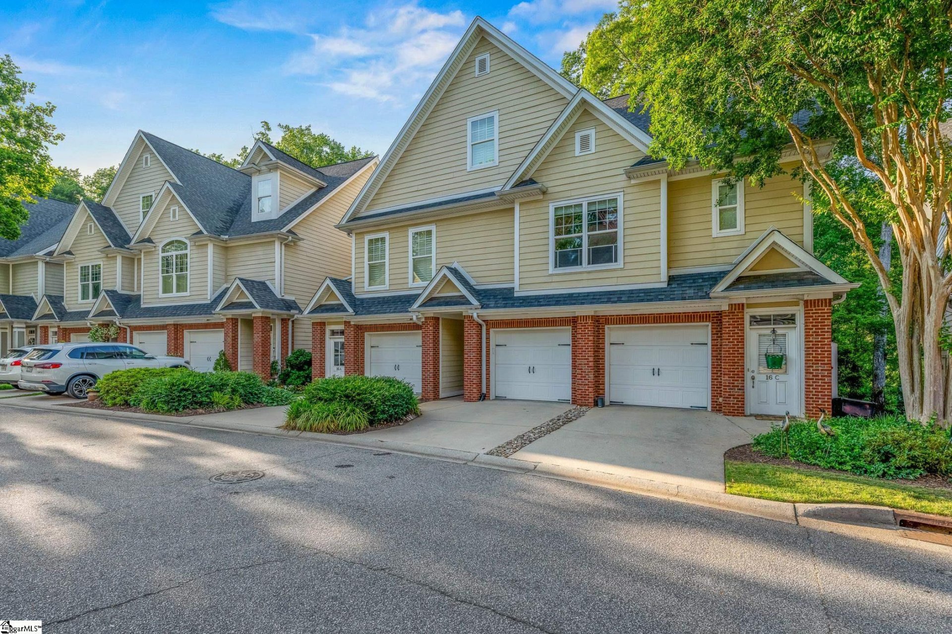 Property image 1 at 16 Edge Court, Greenville, SC 29609