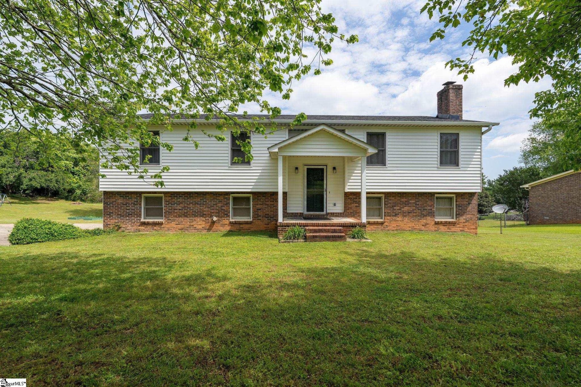 Property image 1 at 205 Woodfield Drive, Piedmont, SC 29673