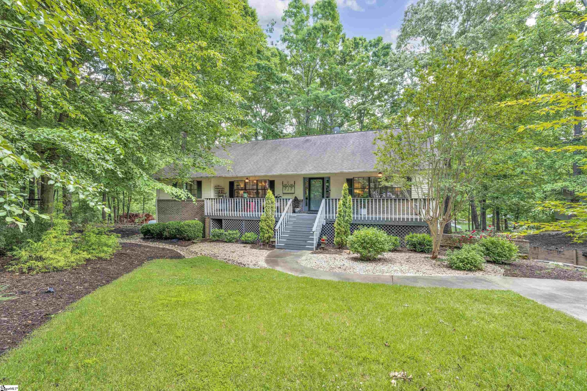 Property at 345 Oconee Avenue, Westminster, SC 29693