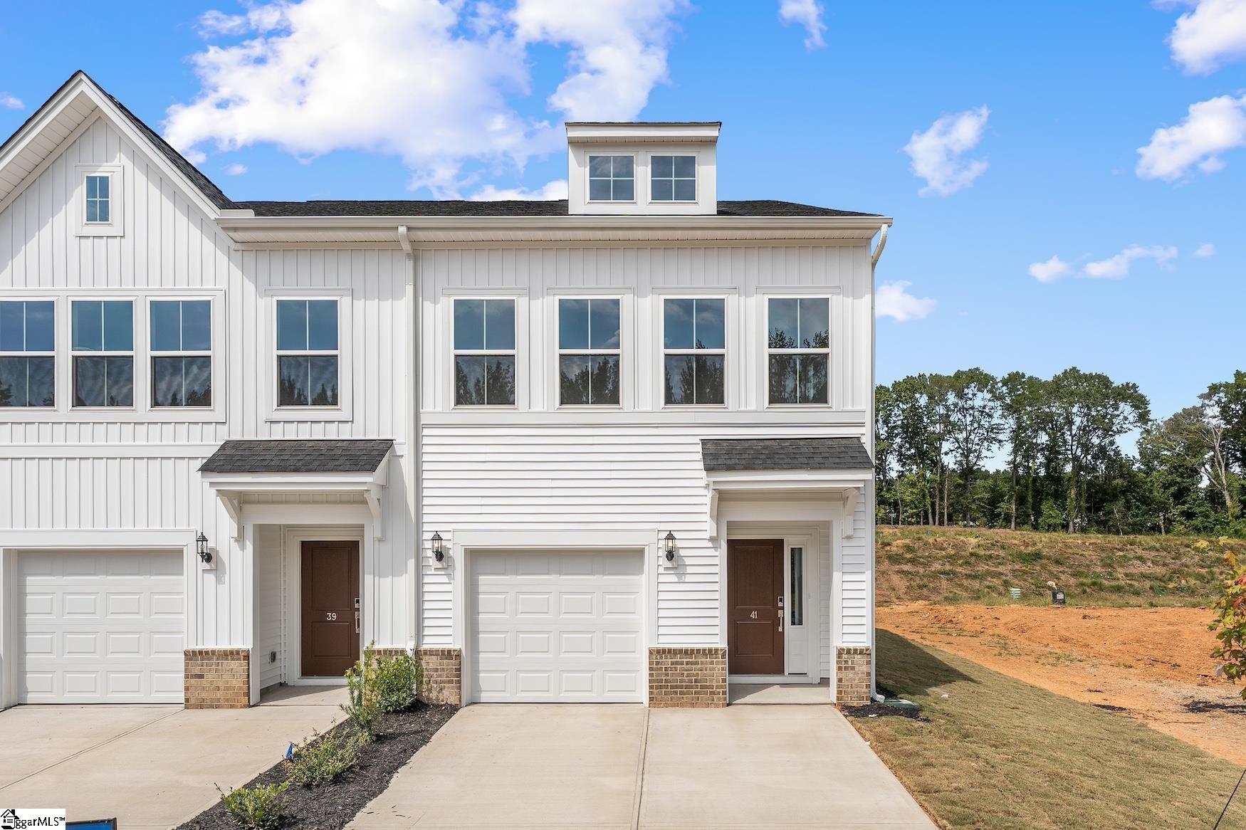 Property at 41 Nonnington Way, Taylors, SC 29687