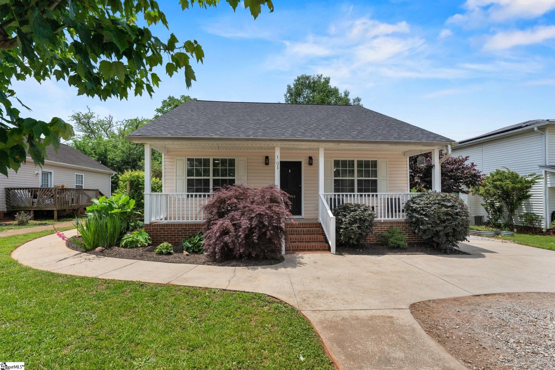 Property image 1 at 101 Old Paris Mountain Road, Greenville, SC 29609-4516