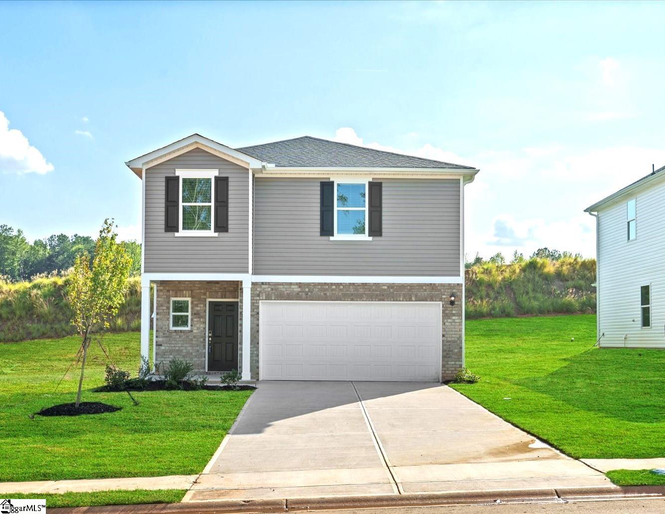 Property at 128 Gardner Avenue, Gray Court, SC 29645