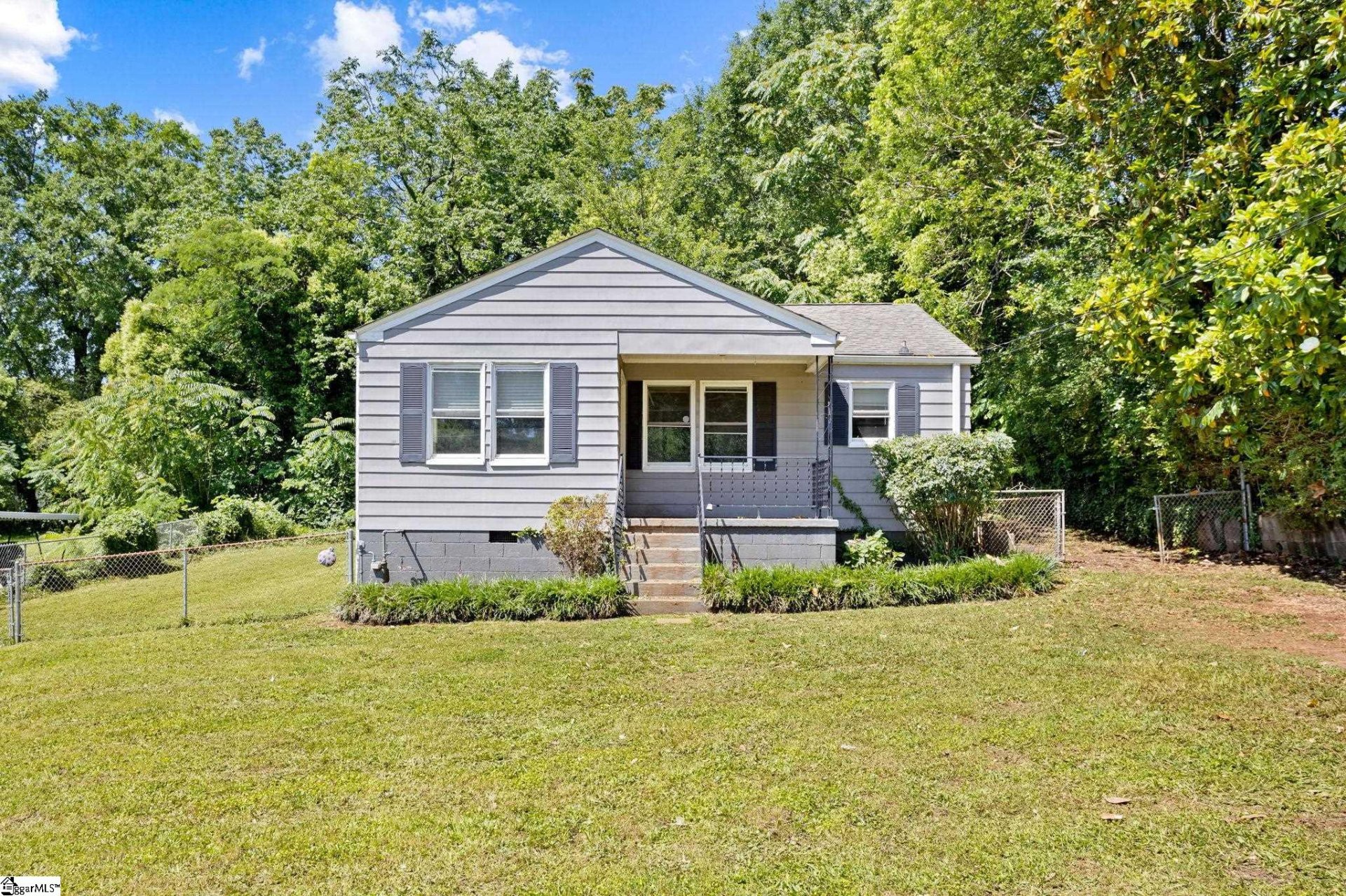 Property image 1 at 206 Griffin Drive, Greenville, SC 29607