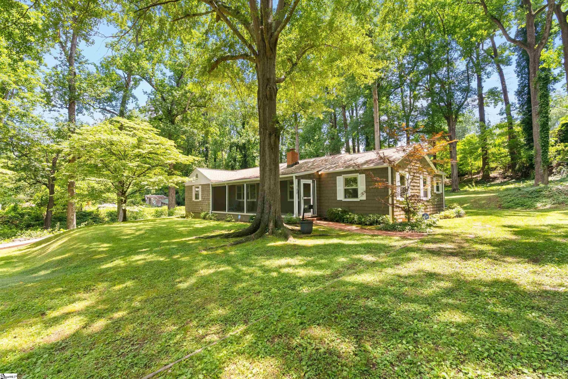 Property image 1 at 100 Maxwell Road, Spartanburg, SC 29302-3254