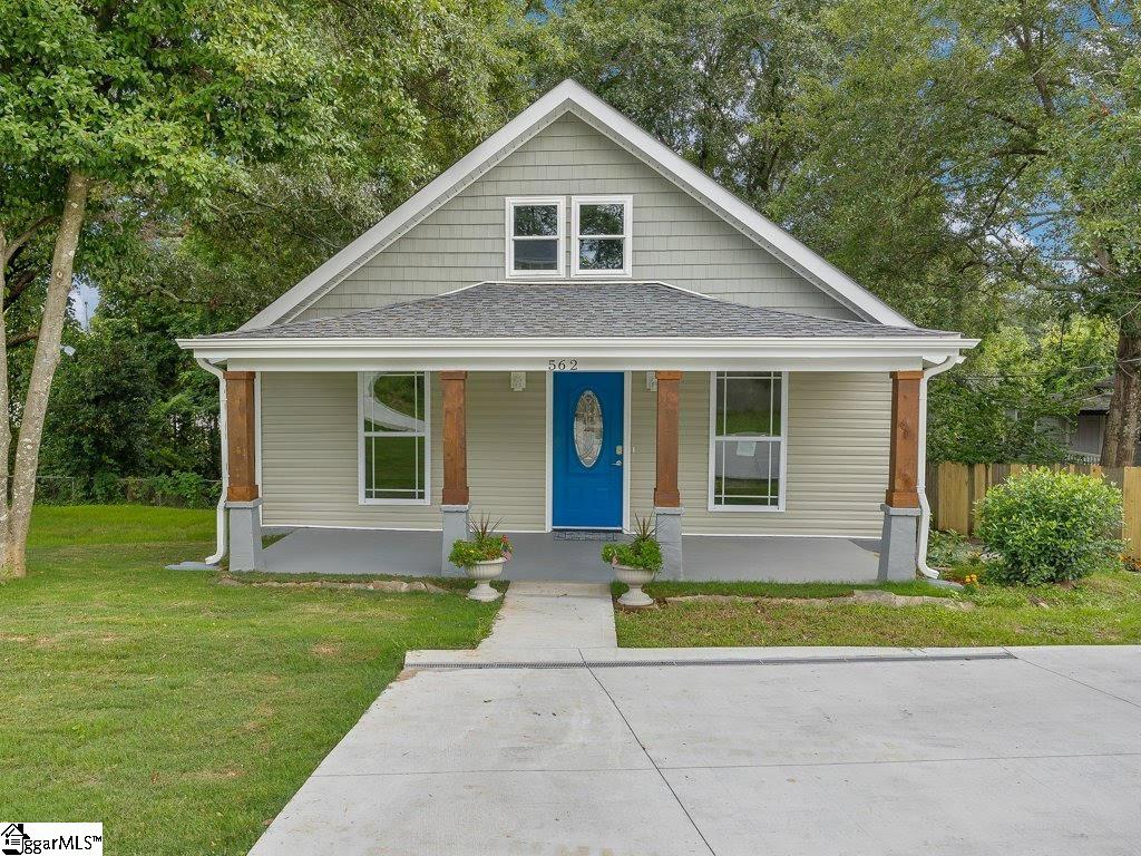 Property image 1 at 562 Lowndes Hill Road, Greenville, SC 29607