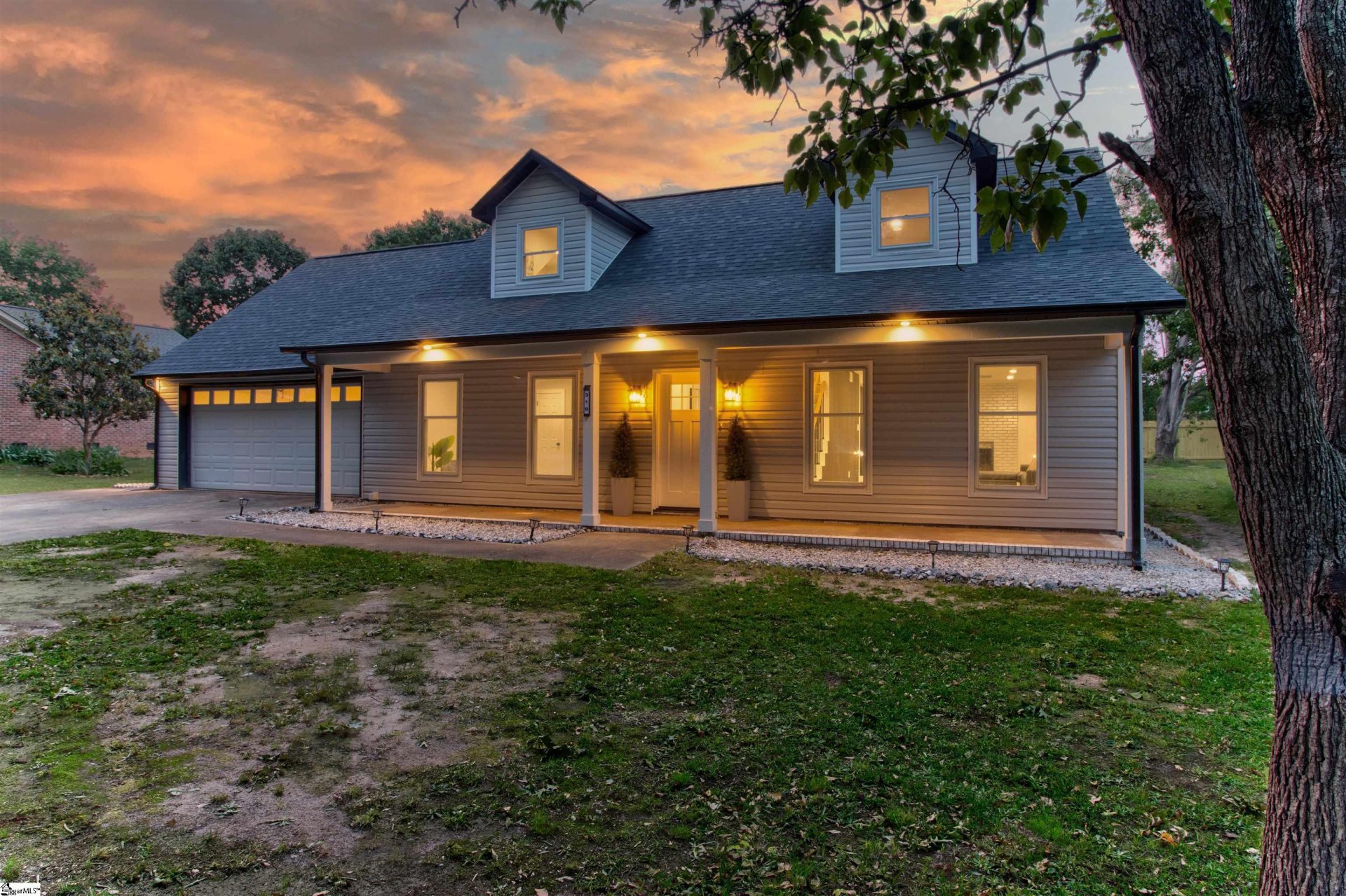 Property image 1 at 310 Sloping Meadow Drive, Inman, SC 29349