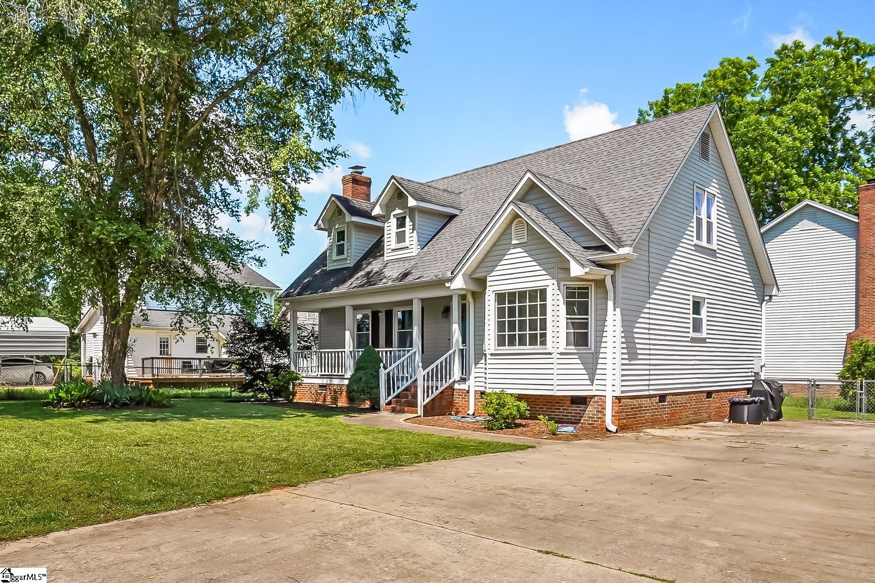 Property image 1 at 103 Oakcreek Drive, Easley, SC 29642