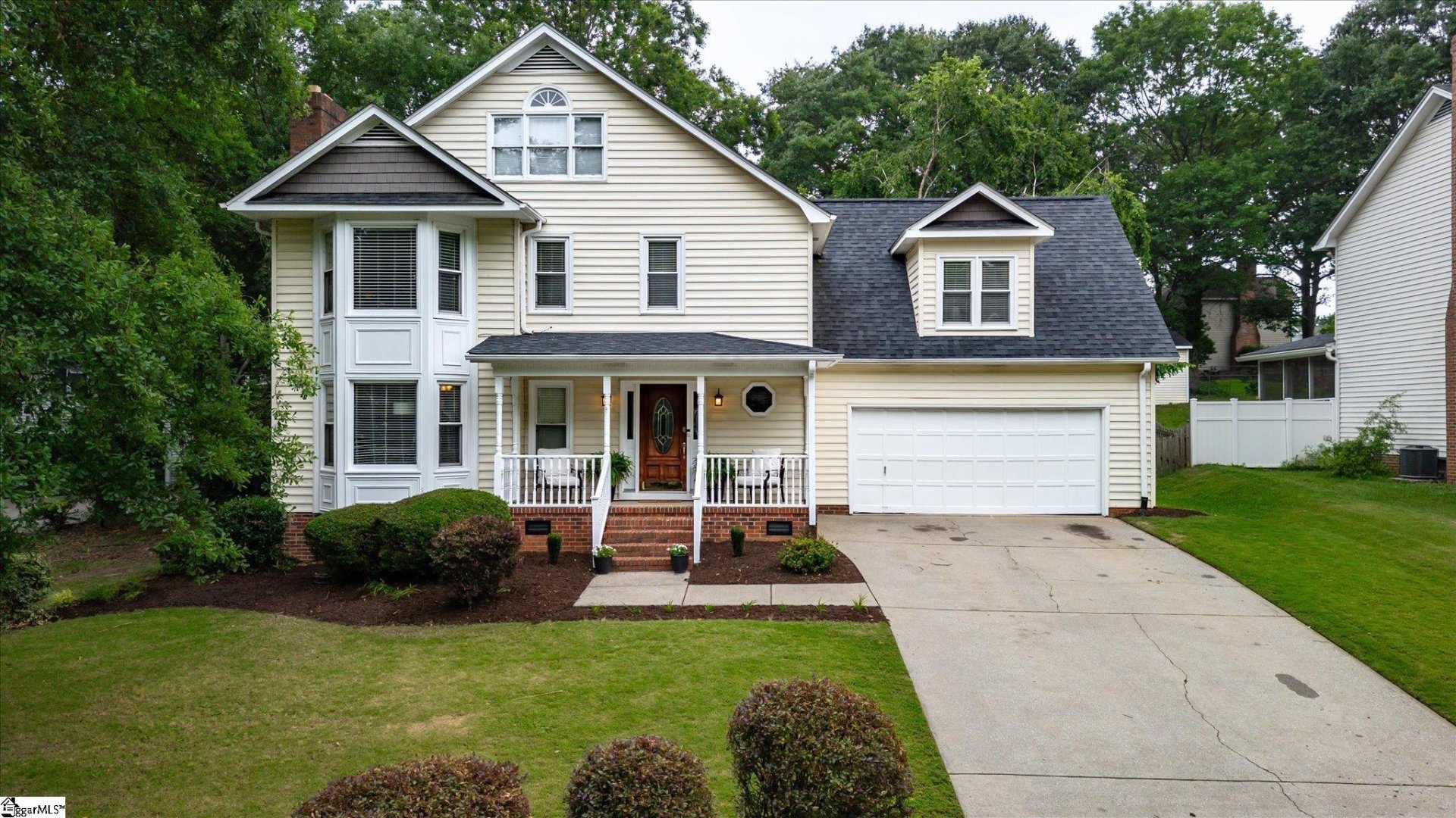 Property image 1 at 121 Legrae Lane, Taylors, SC 29687