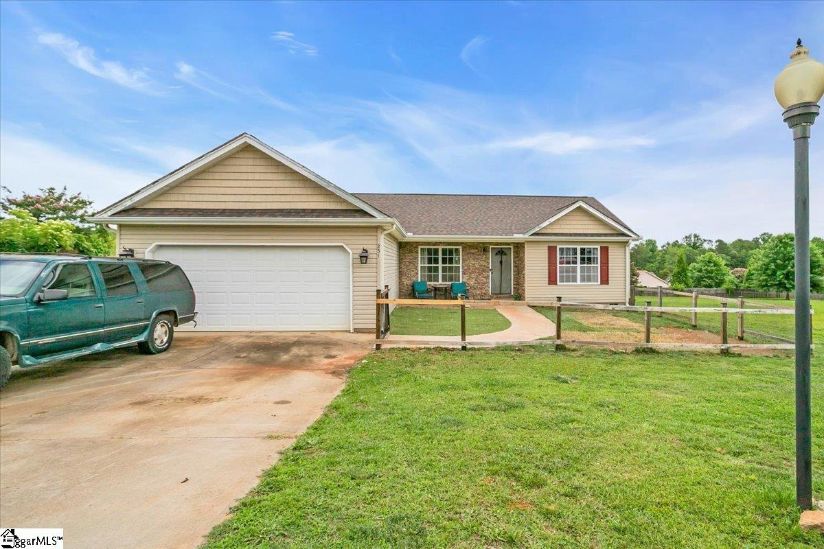 251 Heatherbrook Drive