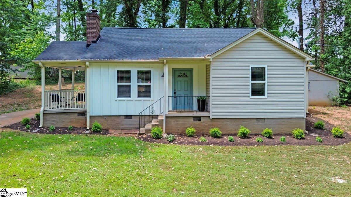 Property image 1 at 13 Tindal Road, Greenville, SC 29617