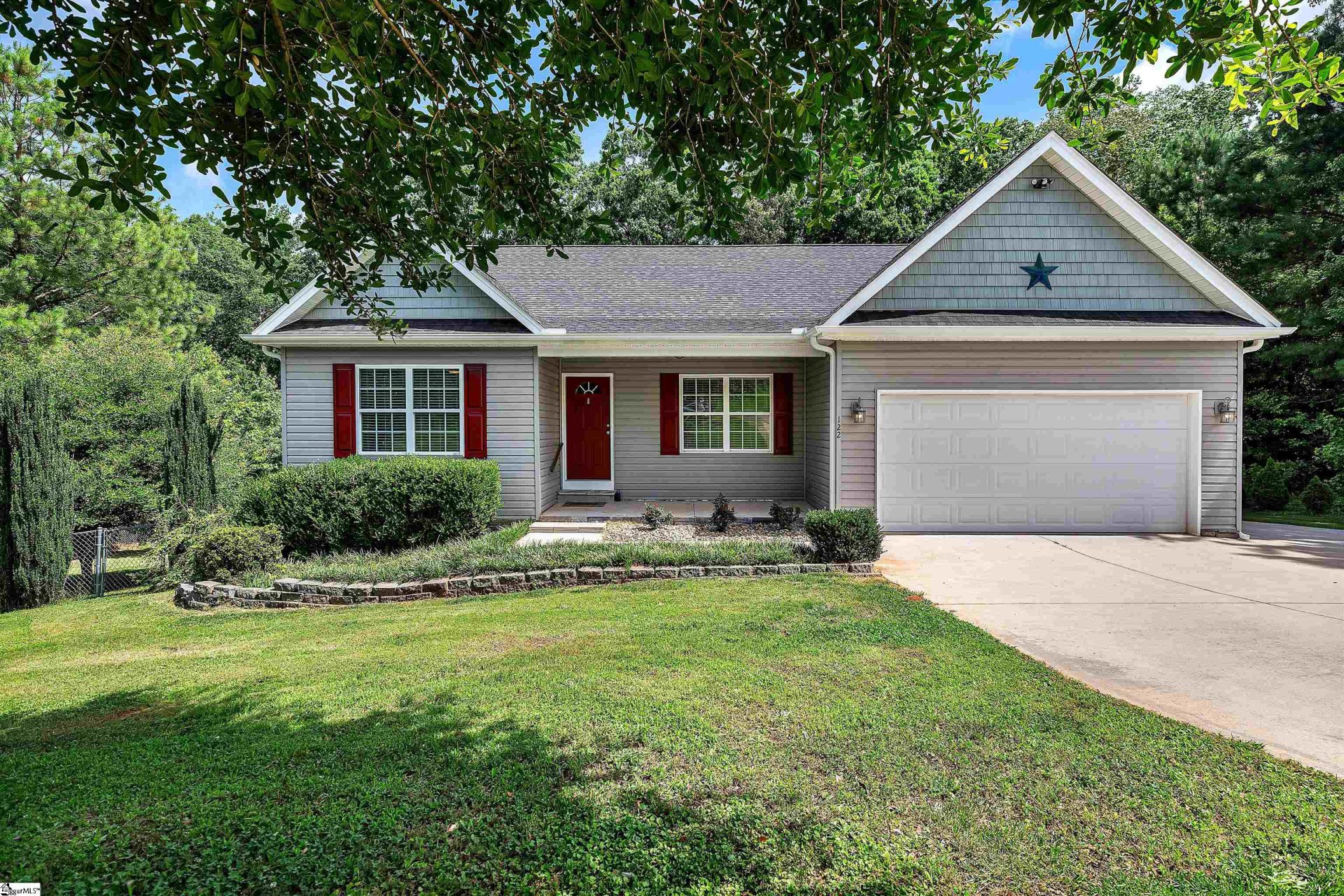 Property image 1 at 122 Claridge Place, Belton, SC 29627