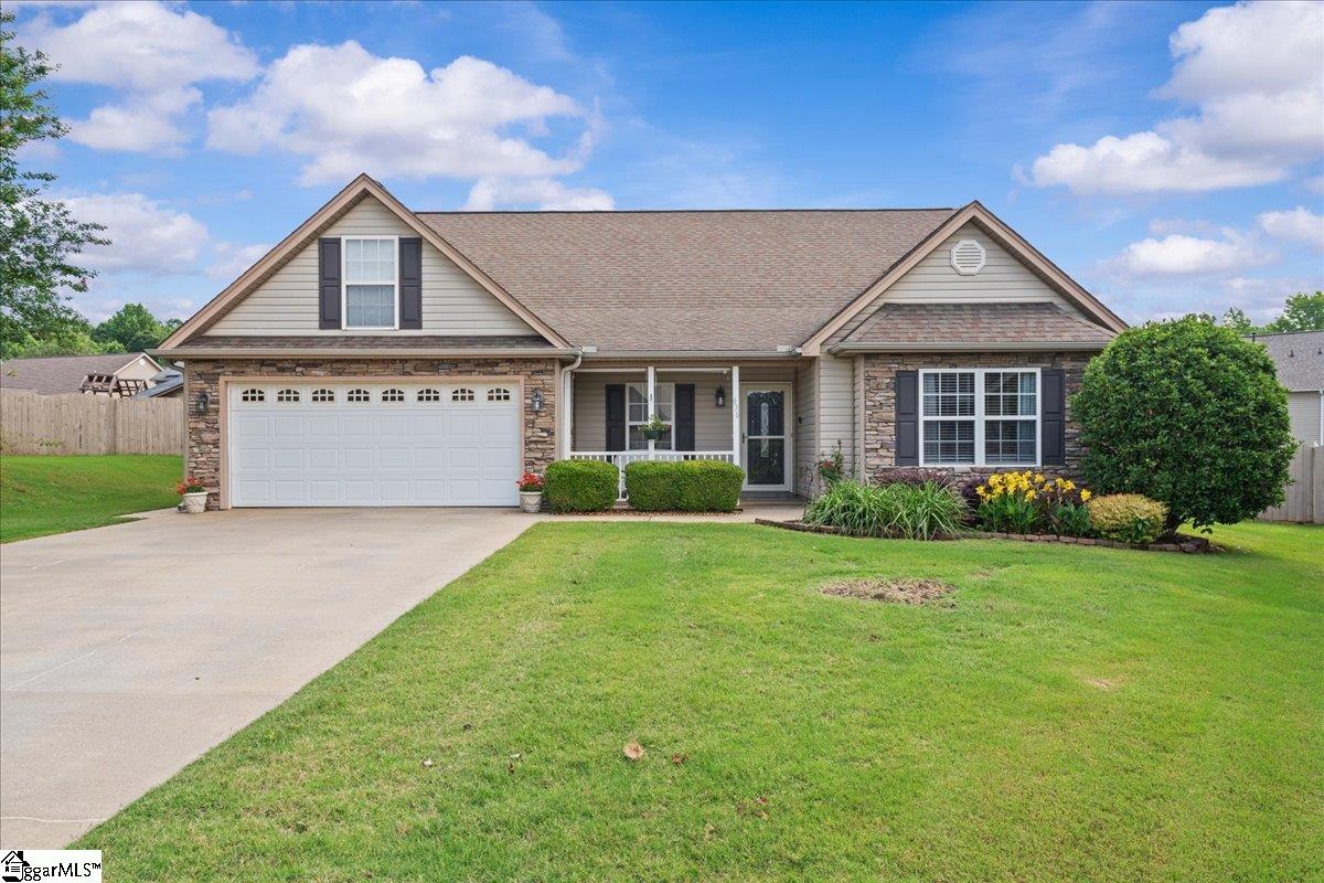 Property at 636 Cordelia Court, Boiling Springs, SC 29316