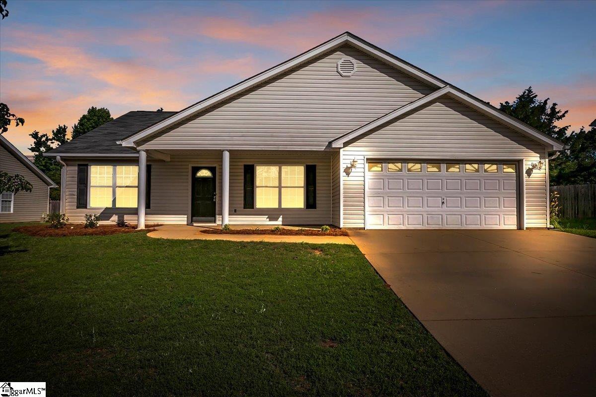 Property image 1 at 2013 Small Meadows Court, Fountain Inn, SC 29644