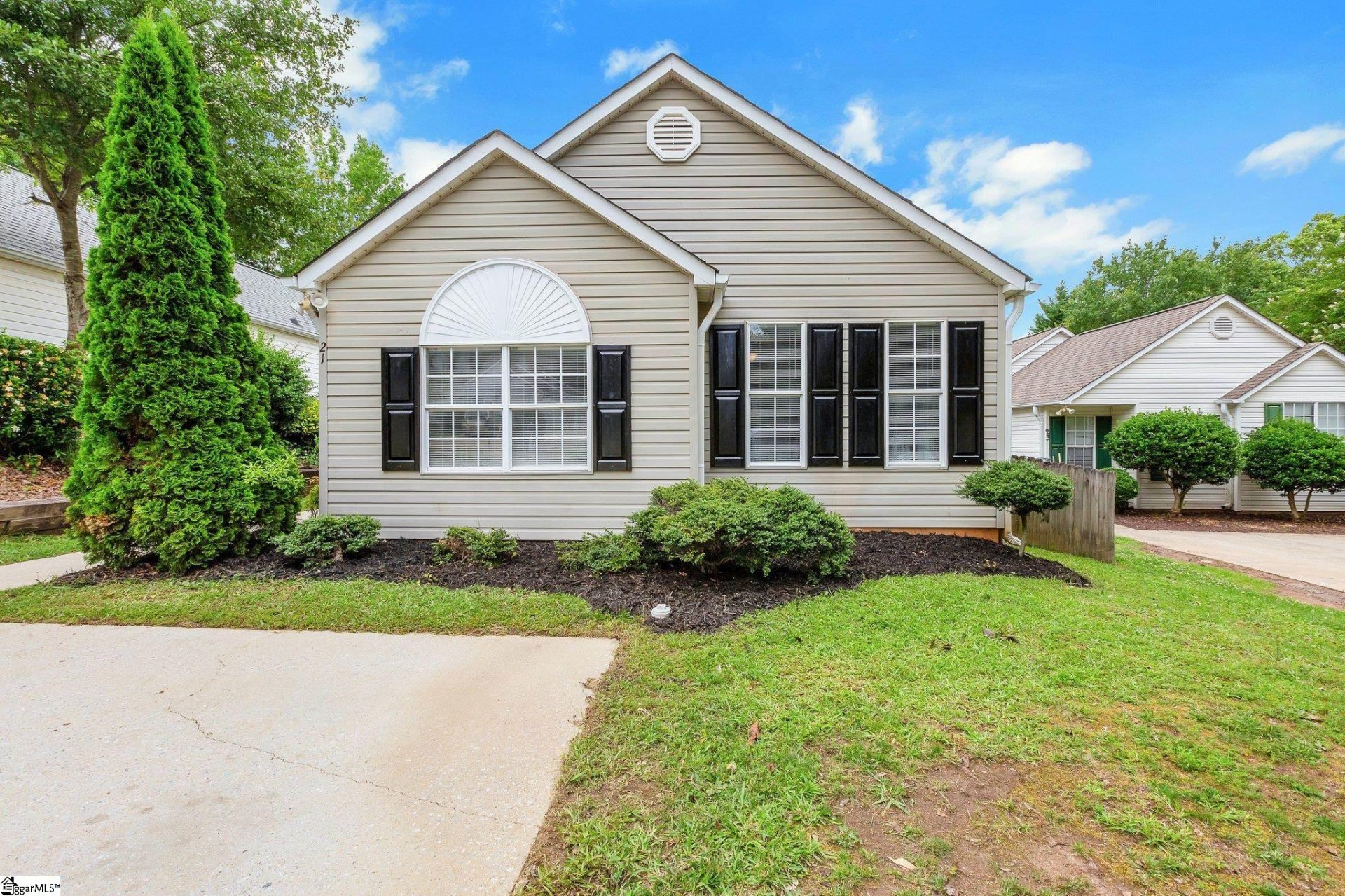 Property image 1 at 21 Lantern Lane, Greer, SC 29651