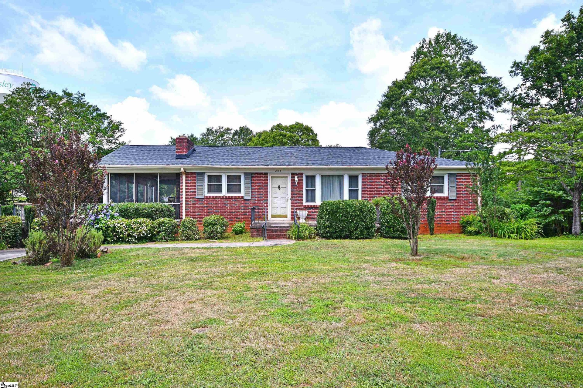 Property image 1 at 204 Jasper Street, Easley, SC 29640