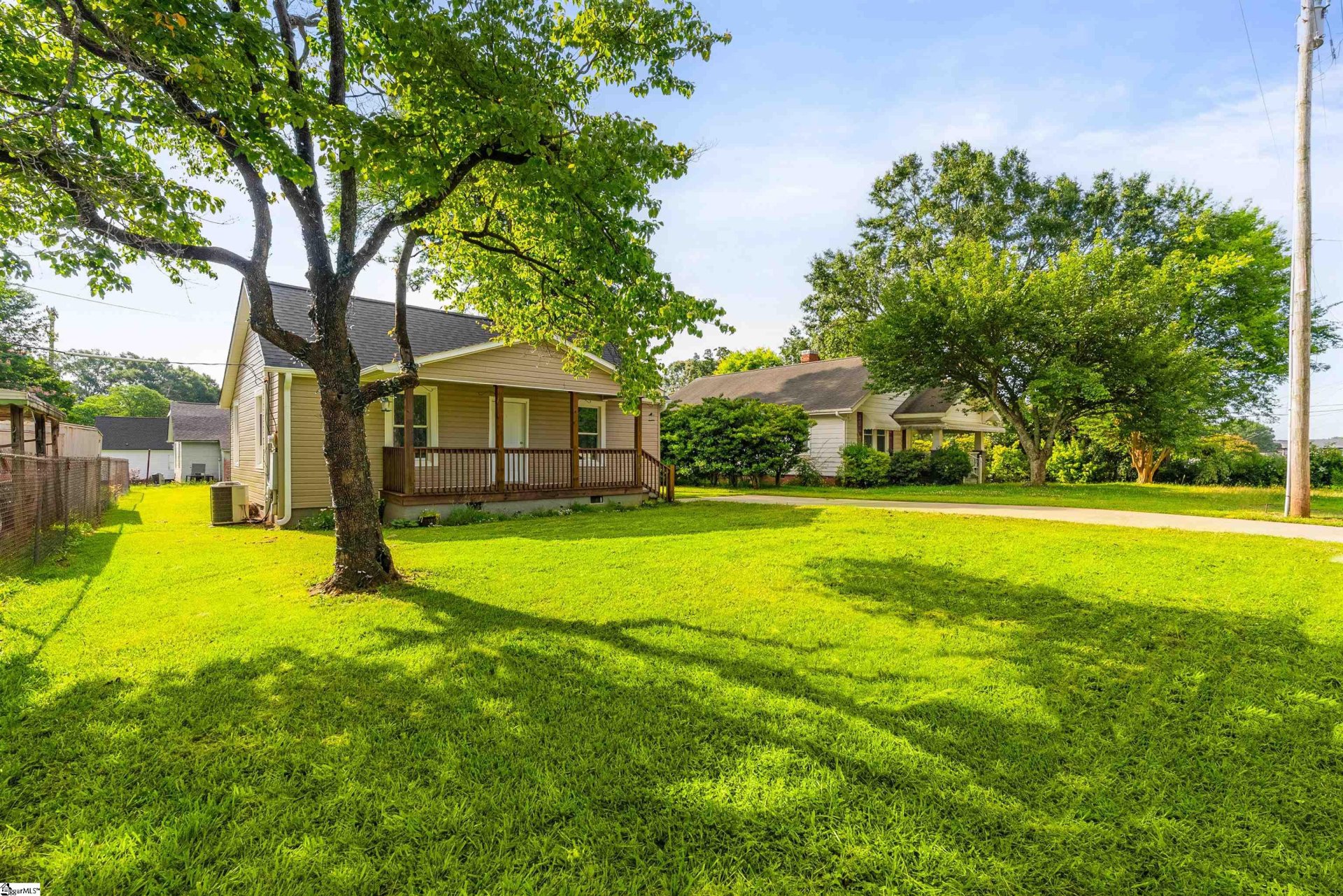 Property image 1 at 26 8th Street, Greer, SC 29651