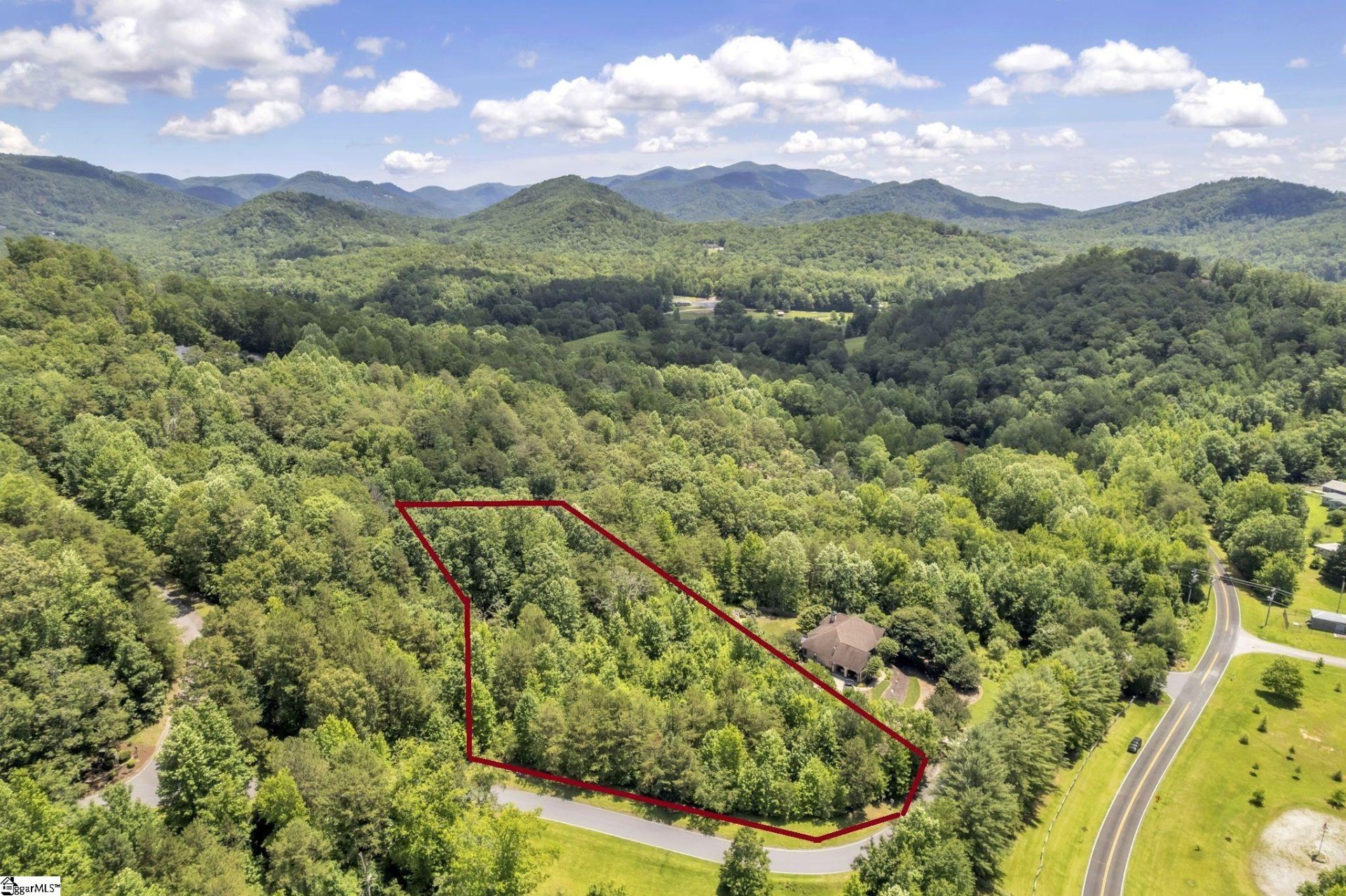 Property at 6 Foxboro Road, Travelers Rest, SC 29690