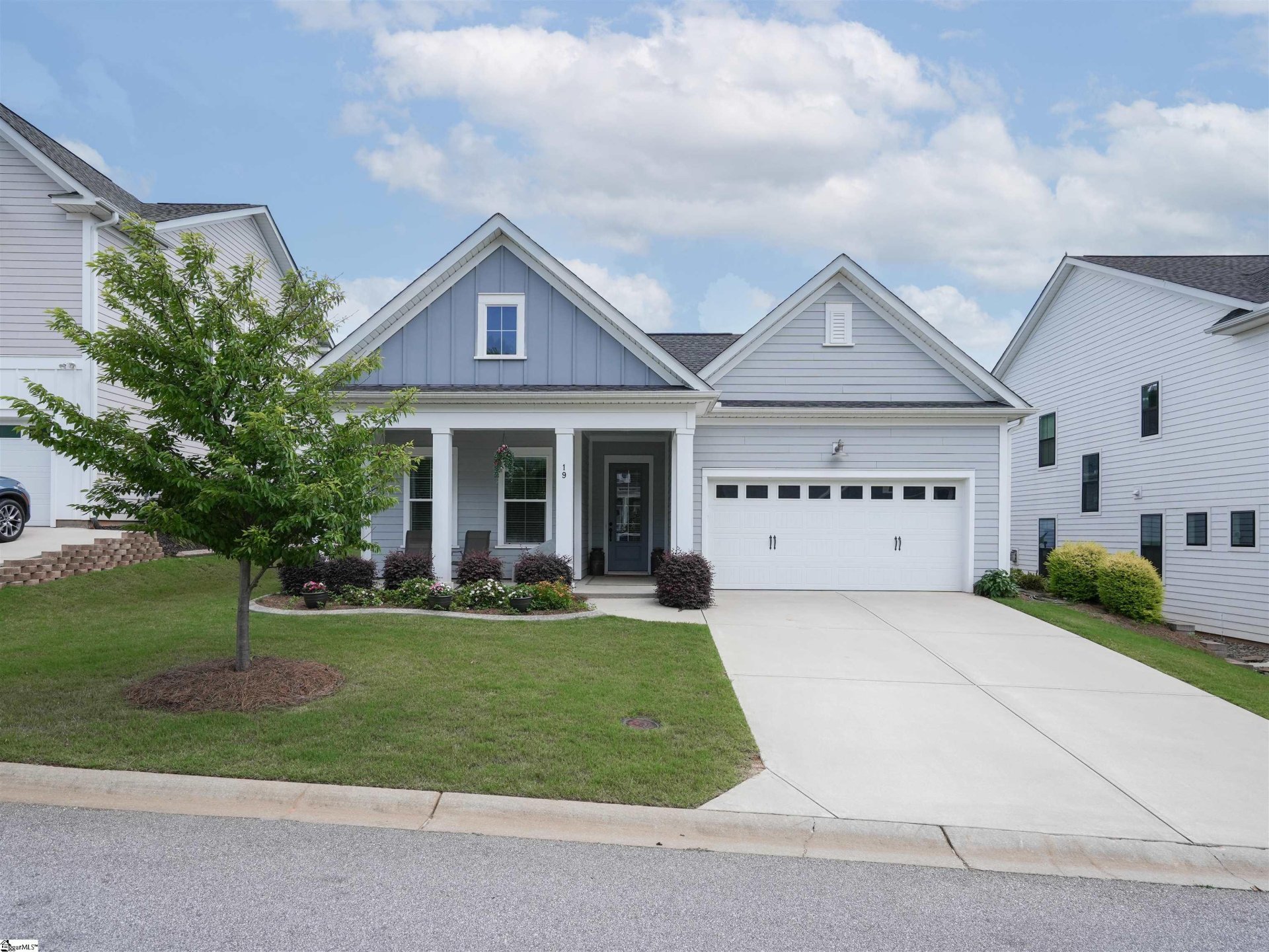 Property at 19 Moray Place, Simpsonville, SC 29681-4987