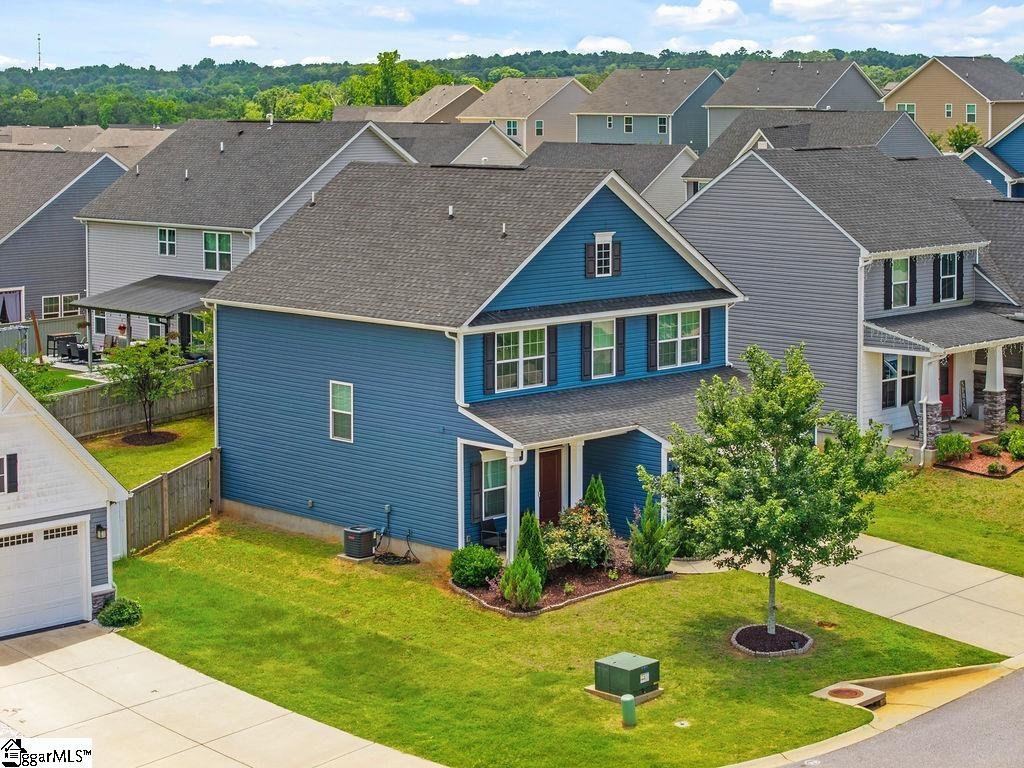 Property image 1 at 202 Huron Way, Greenville, SC 29607