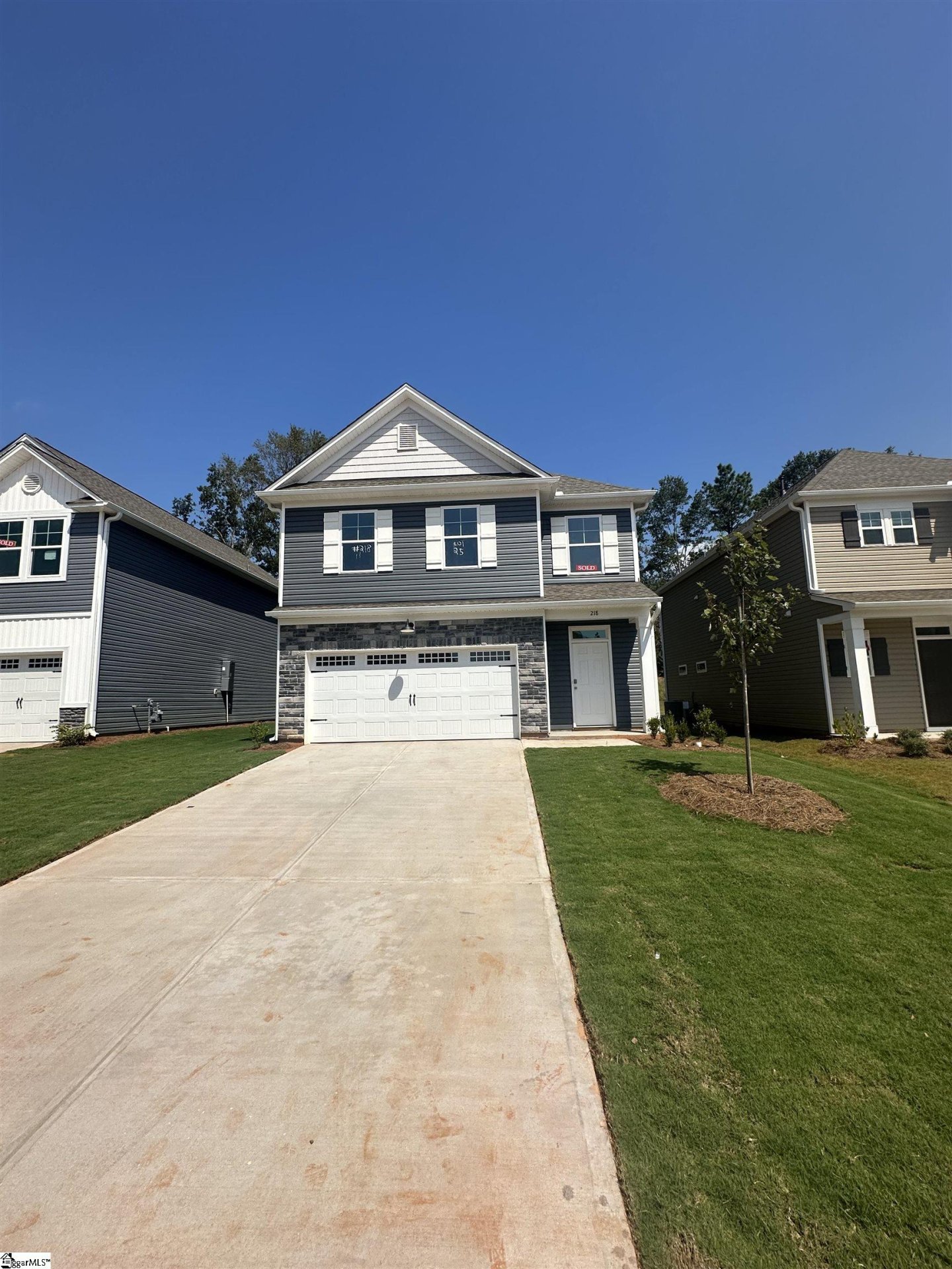 Property image 1 at 218 Brown Circle, Easley, SC 29642