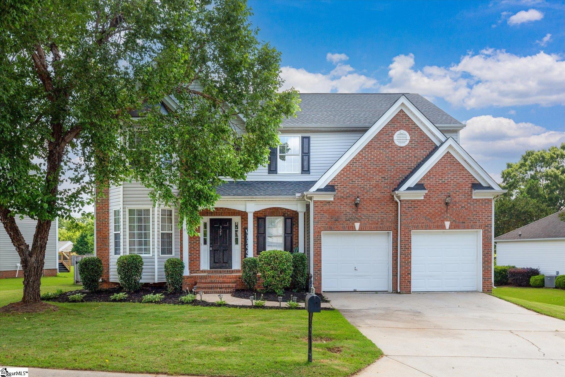 Property image 1 at 323 Waterton Way, Simpsonville, SC 29680-7127