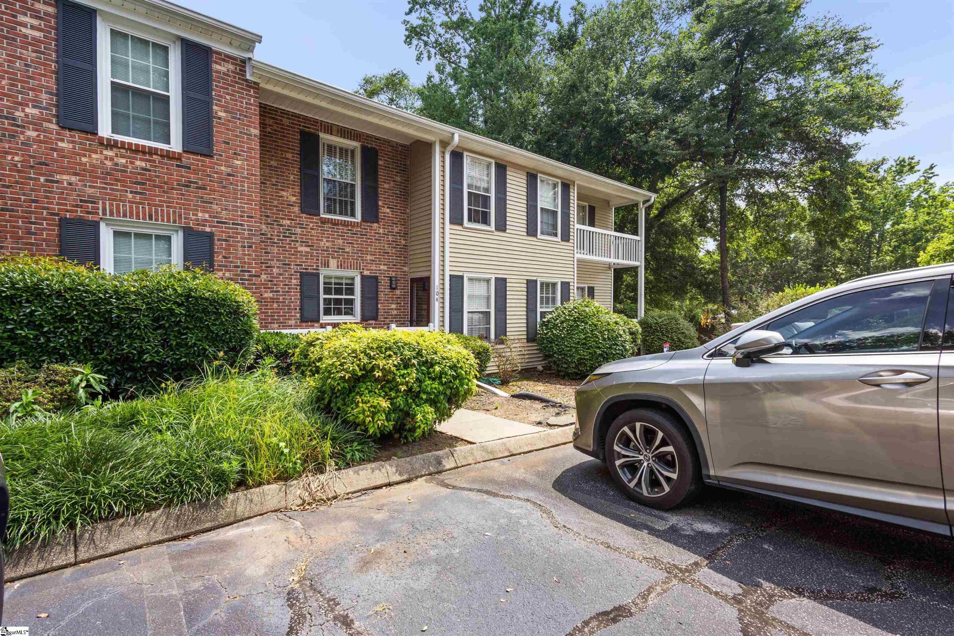 Property at 104 E Bay Court, Mauldin, SC 29644