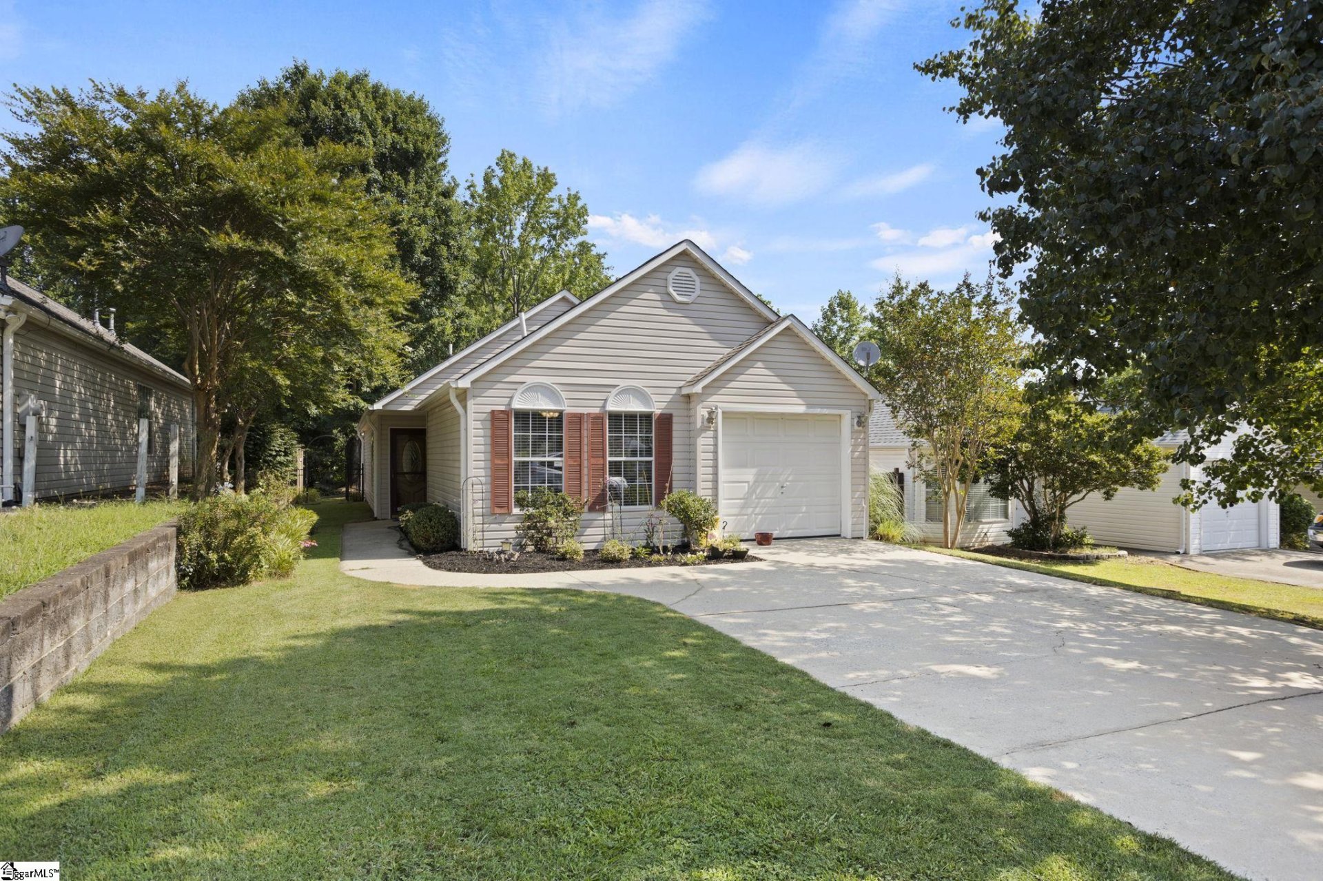 Property image 1 at 17 Lantern Lane, Greer, SC 29651