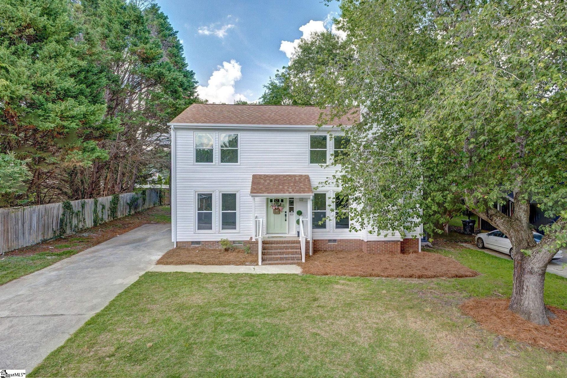 Property image 1 at 103 Gaithburg Square, Taylors, SC 29687