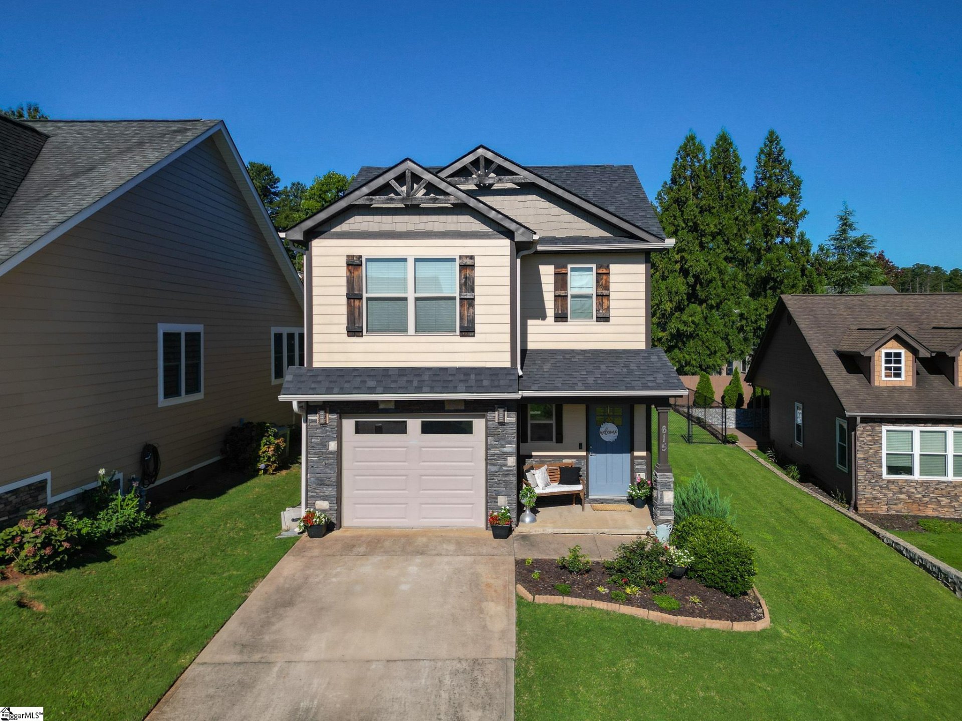 Property at 615 Hideaway Cove, Inman, SC 29349