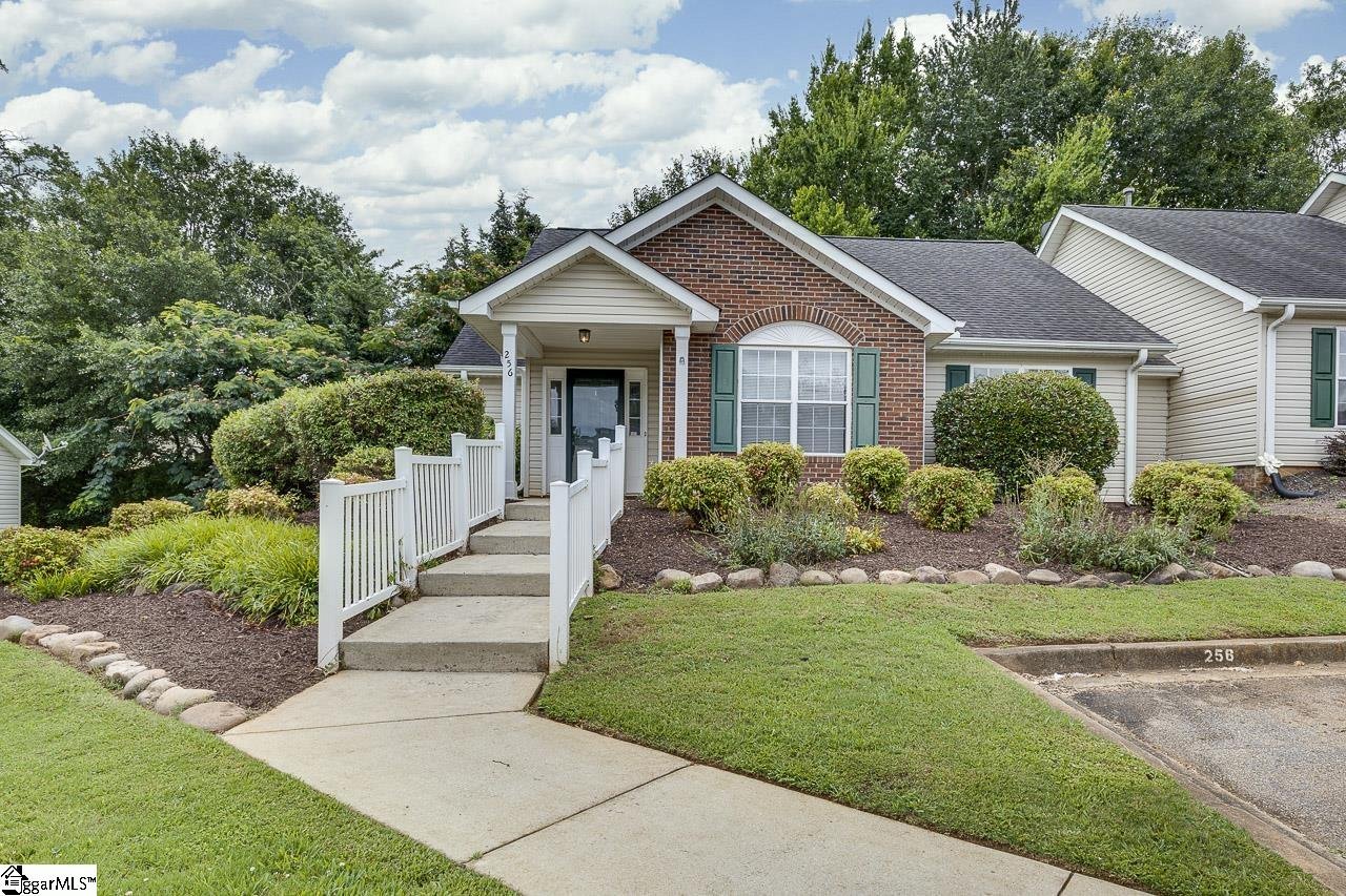 Property image 1 at 256 Weston Valley Drive, Moore, SC 29369