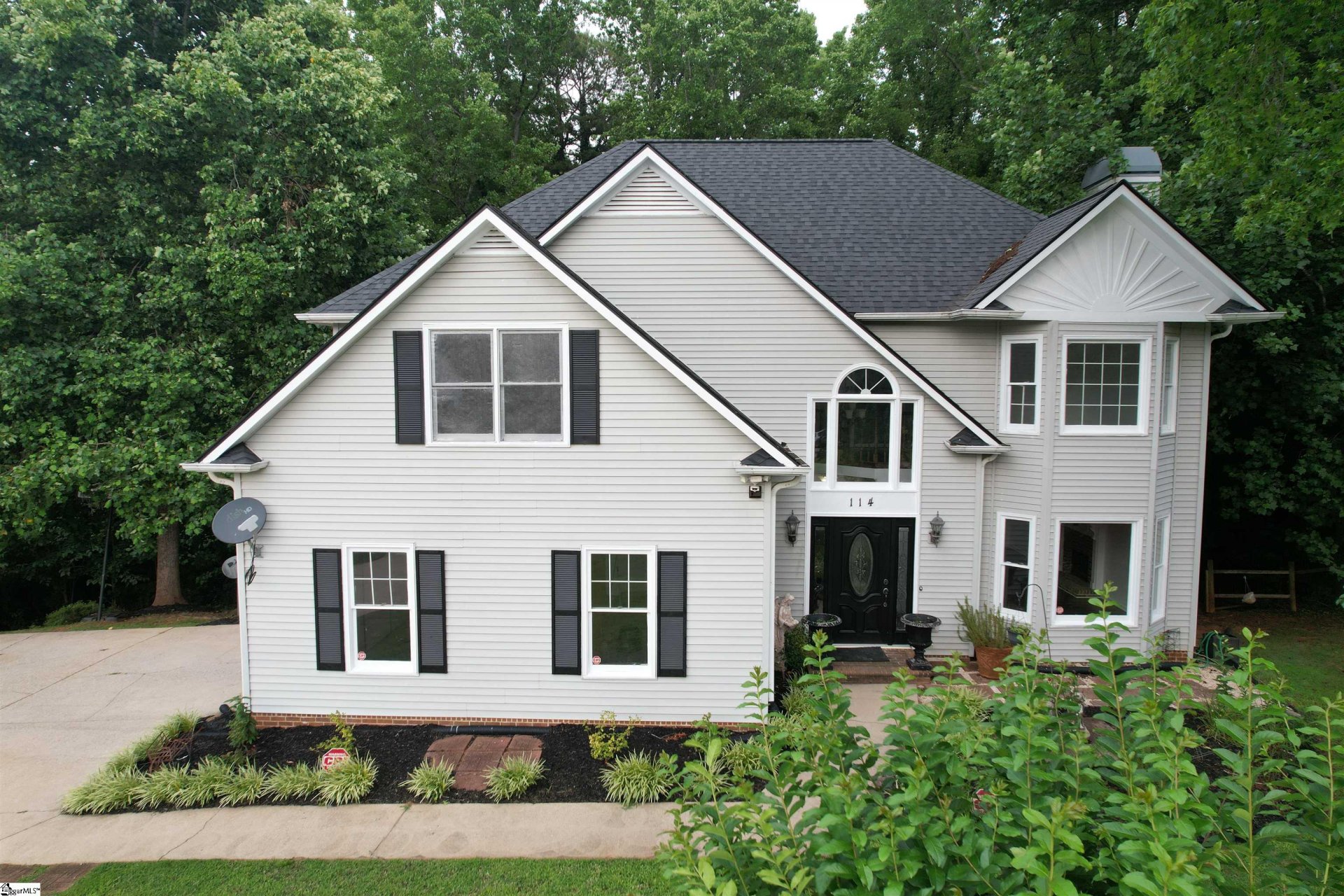 Property at 114 Hartsdale Court, Greer, SC 29650