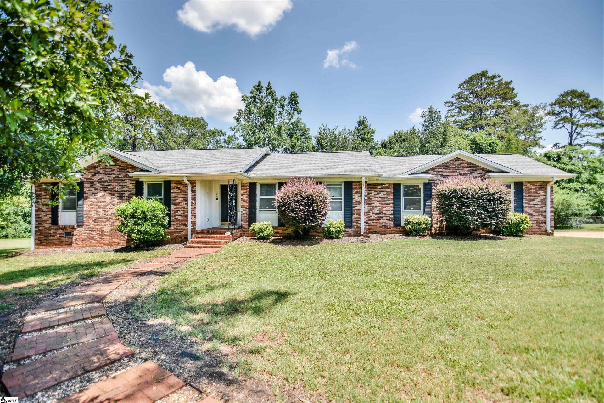 Property image 1 at 118 Knollview Drive, Greenville, SC 29611