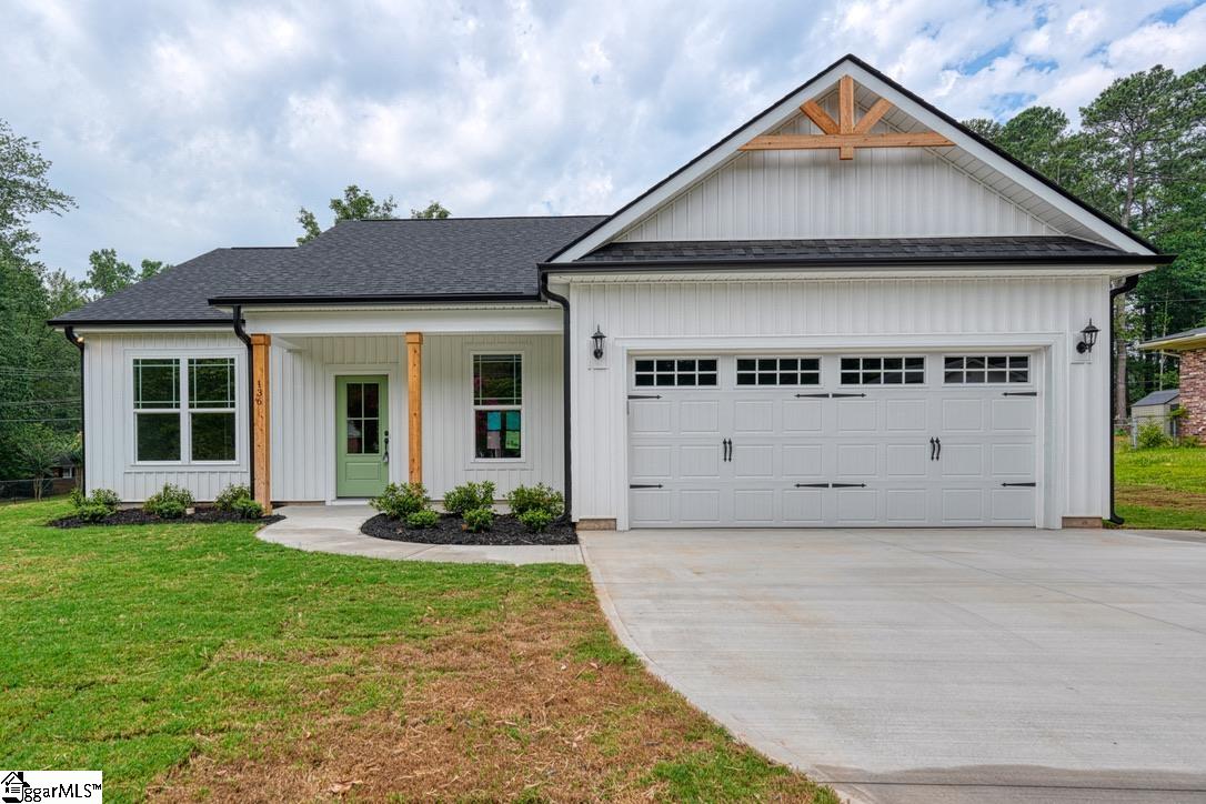 Property image 1 at 136 Anita Drive, Spartanburg, SC 29302