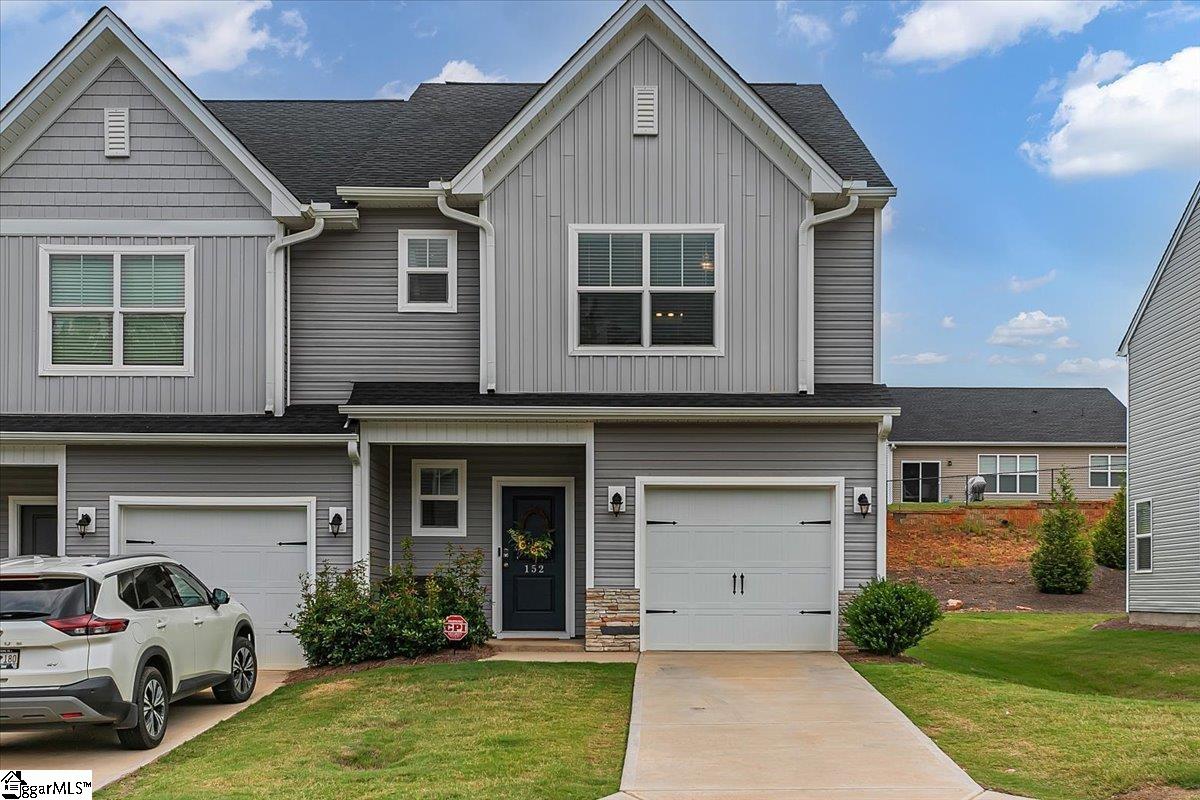 152 Clingstone Trail