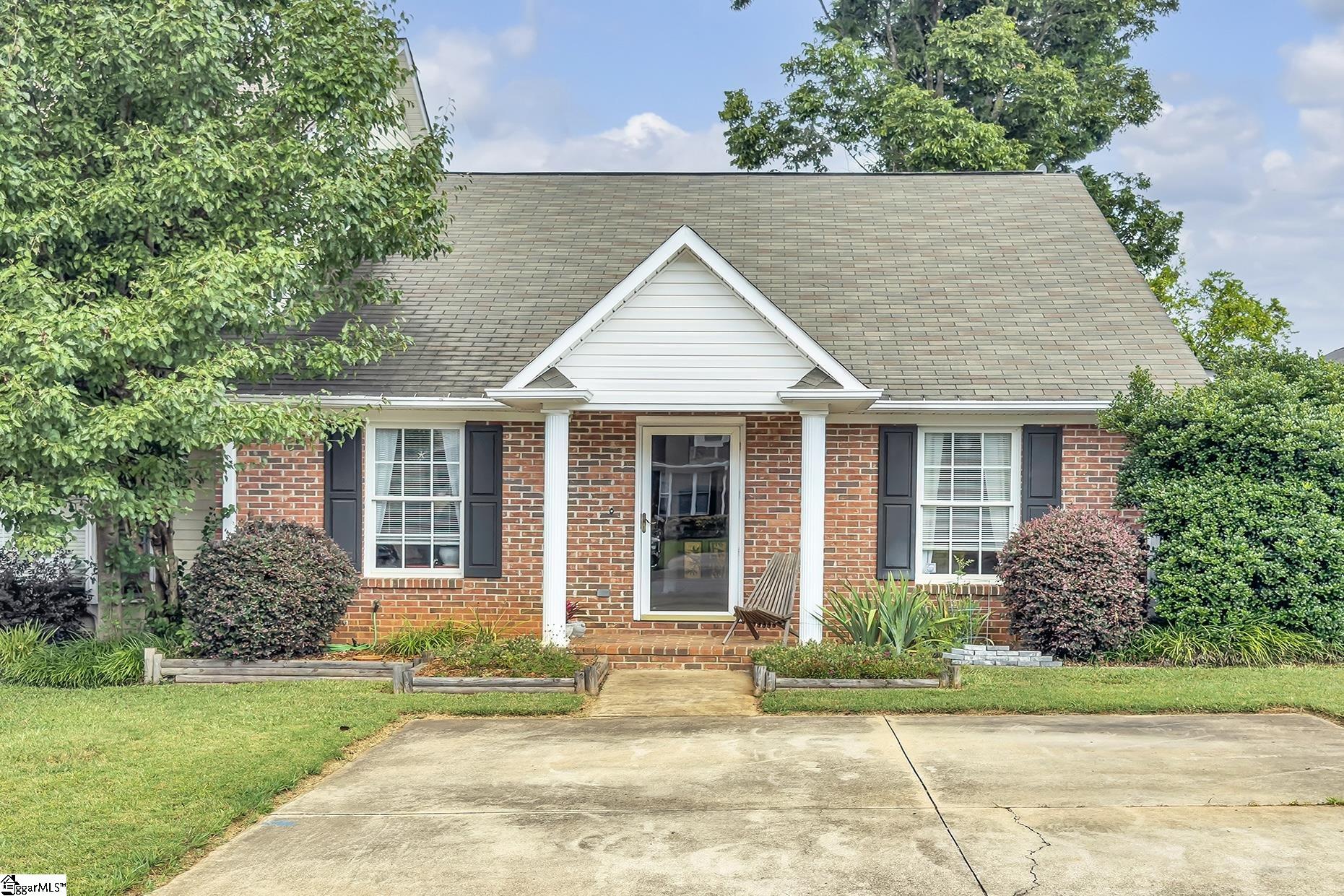 Property image 1 at 360 W Pointe Drive, Spartanburg, SC 29301