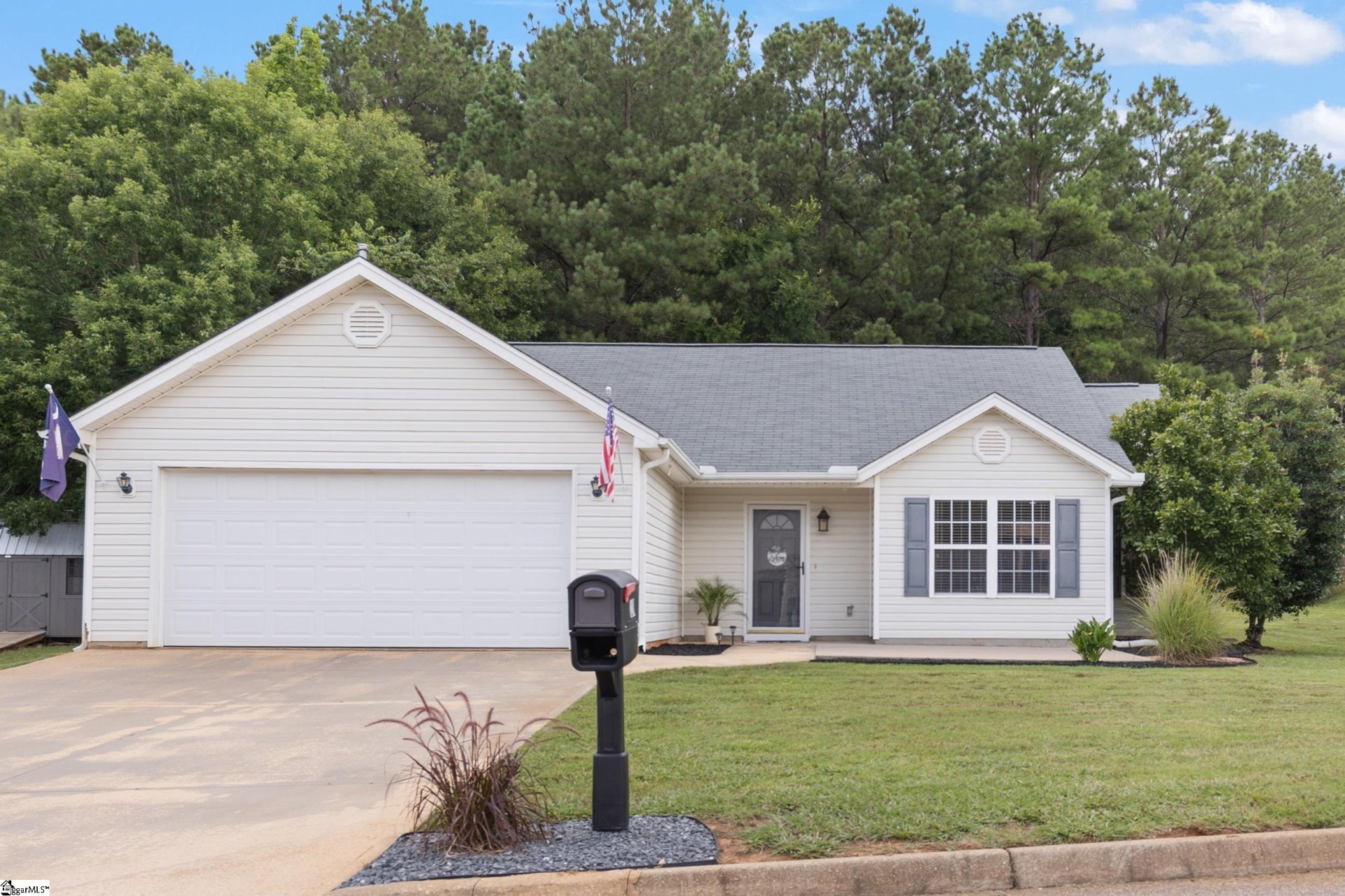 Property image 1 at 121 Malibu Road, Liberty, SC 29657