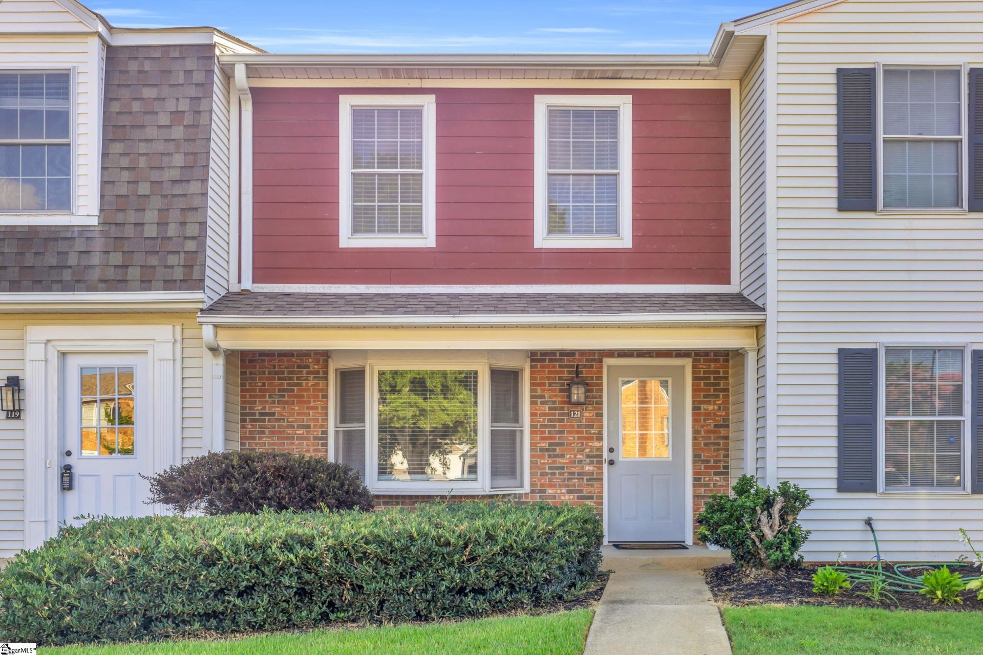 Property image 1 at 121 Shady Tree Drive, Taylors, SC 29687