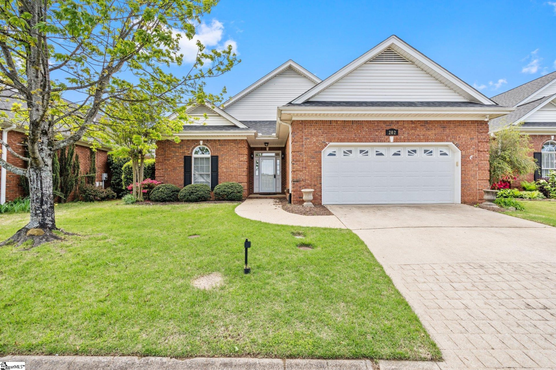 Property image 1 at 202 Greenview Circle, Greenville, SC 29609