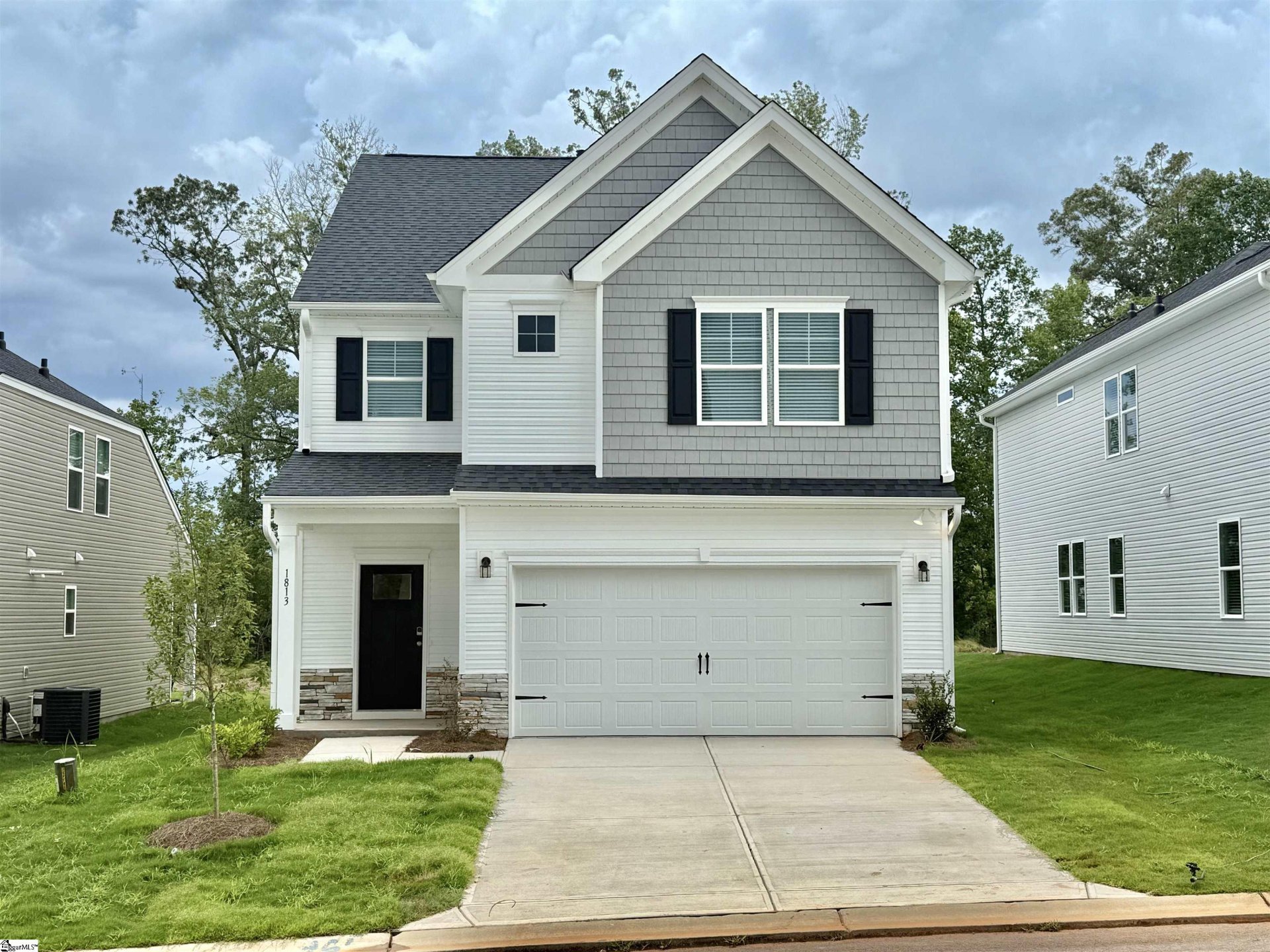 Property image 1 at 1813 Berkshire Lane, Spartanburg, SC 29303